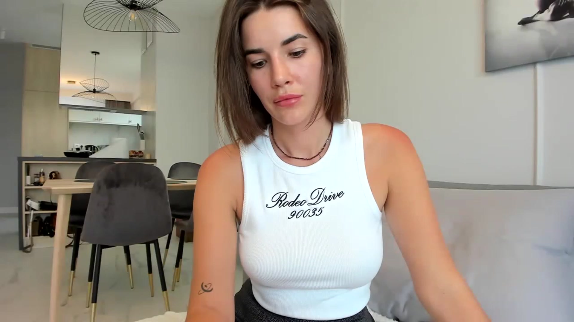 Gallery image thumbnail from EliinaGreen's myfreecams stream on, 06/29/2023, 17:12 image 16 of 20