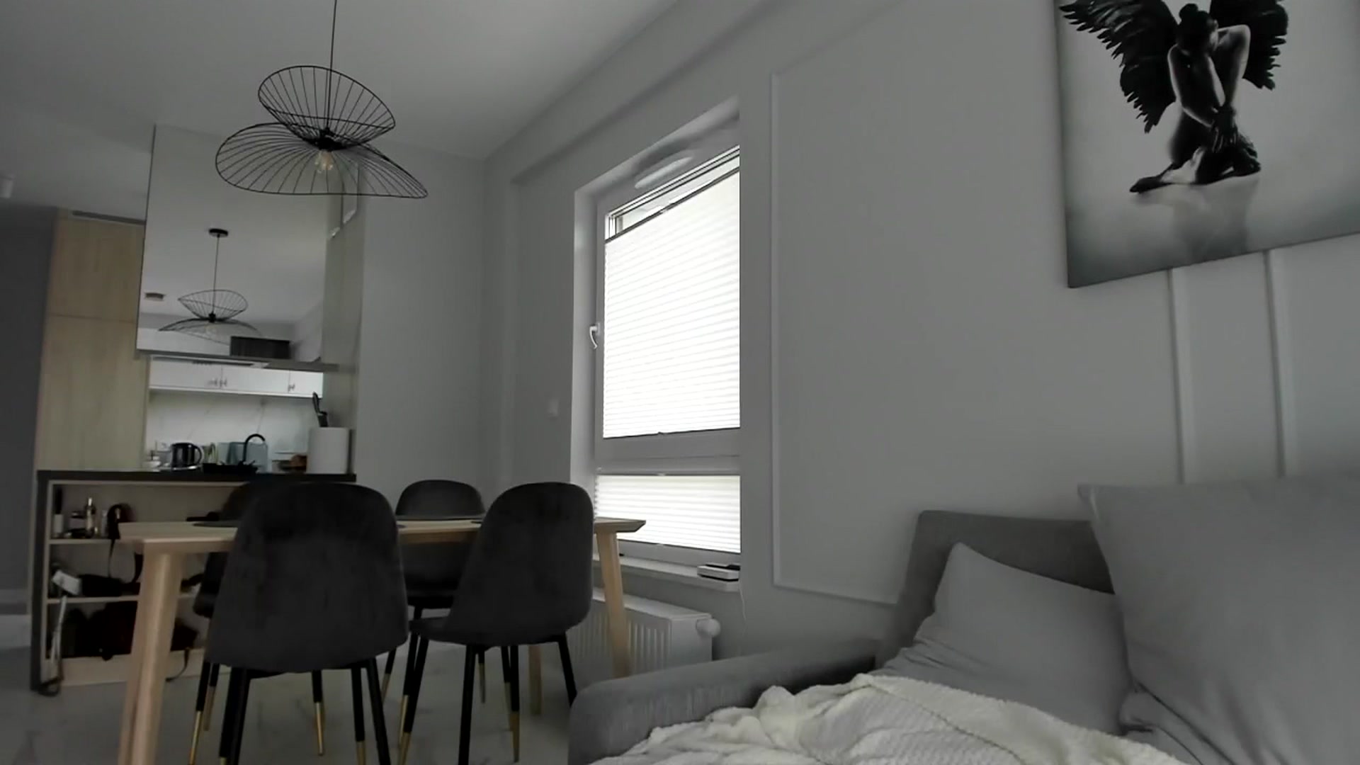 Gallery image thumbnail from EliinaGreen's myfreecams stream on, 06/30/2023, 08:54 image 12 of 20