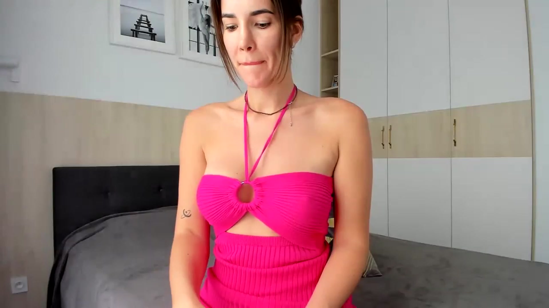 Gallery image thumbnail from EliinaGreen's myfreecams stream on, 07/06/2023, 11:10 image 20 of 20