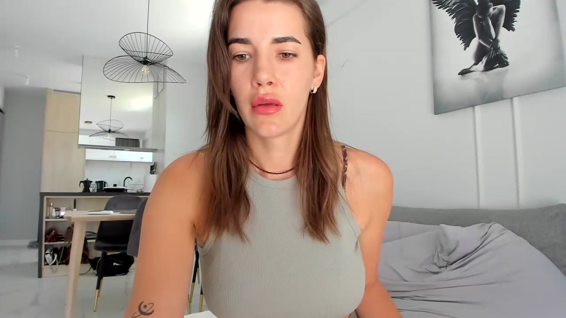 Gallery image thumbnail from EliinaGreen's myfreecams stream on, 07/16/2023, 10:03 image 11 of 20