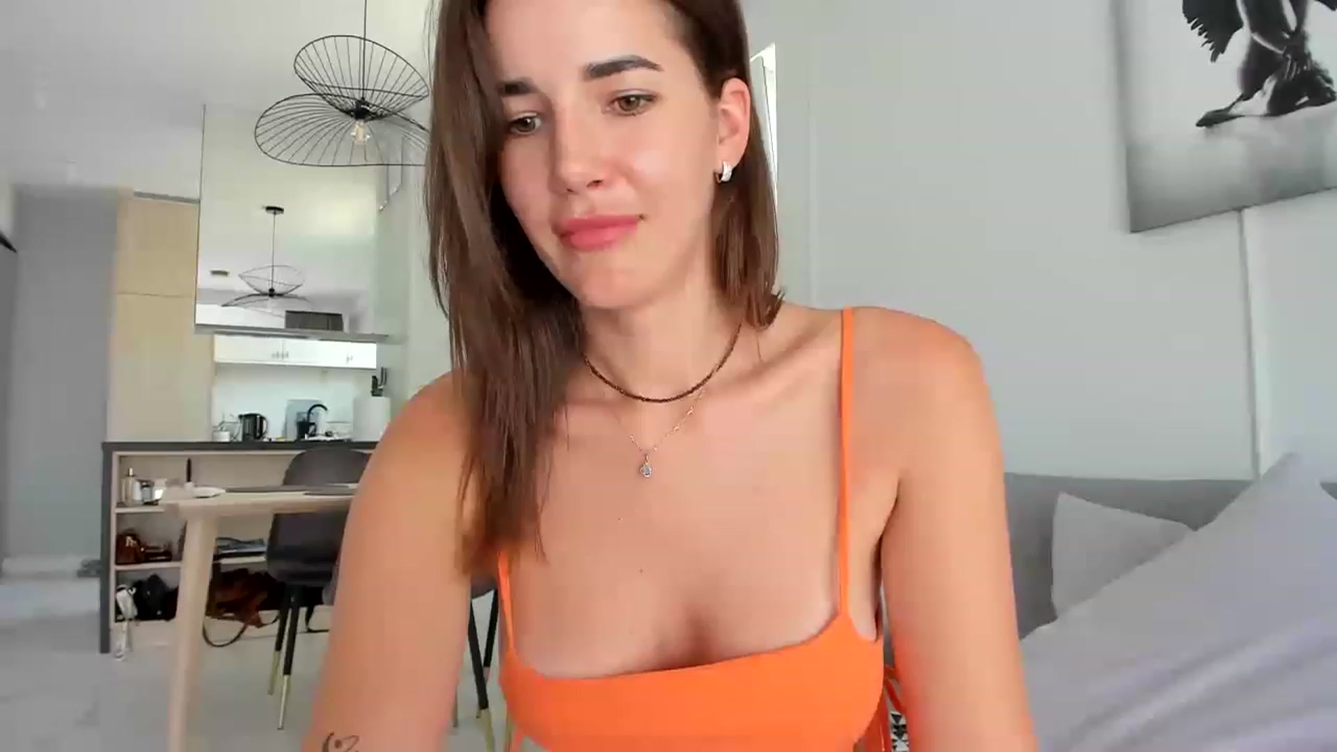 Gallery image thumbnail from EliinaGreen's myfreecams stream on, 07/17/2023, 11:11 image 1 of 20