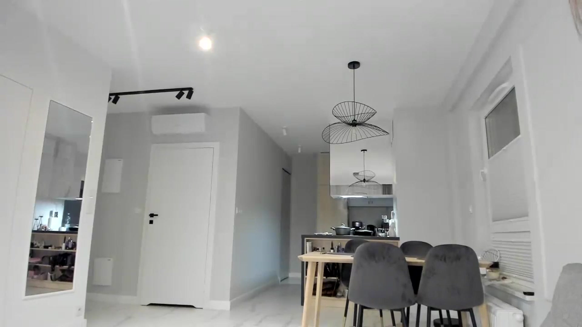 Gallery image thumbnail from EliinaGreen's myfreecams stream on, 09/27/2023, 19:10 image 18 of 20