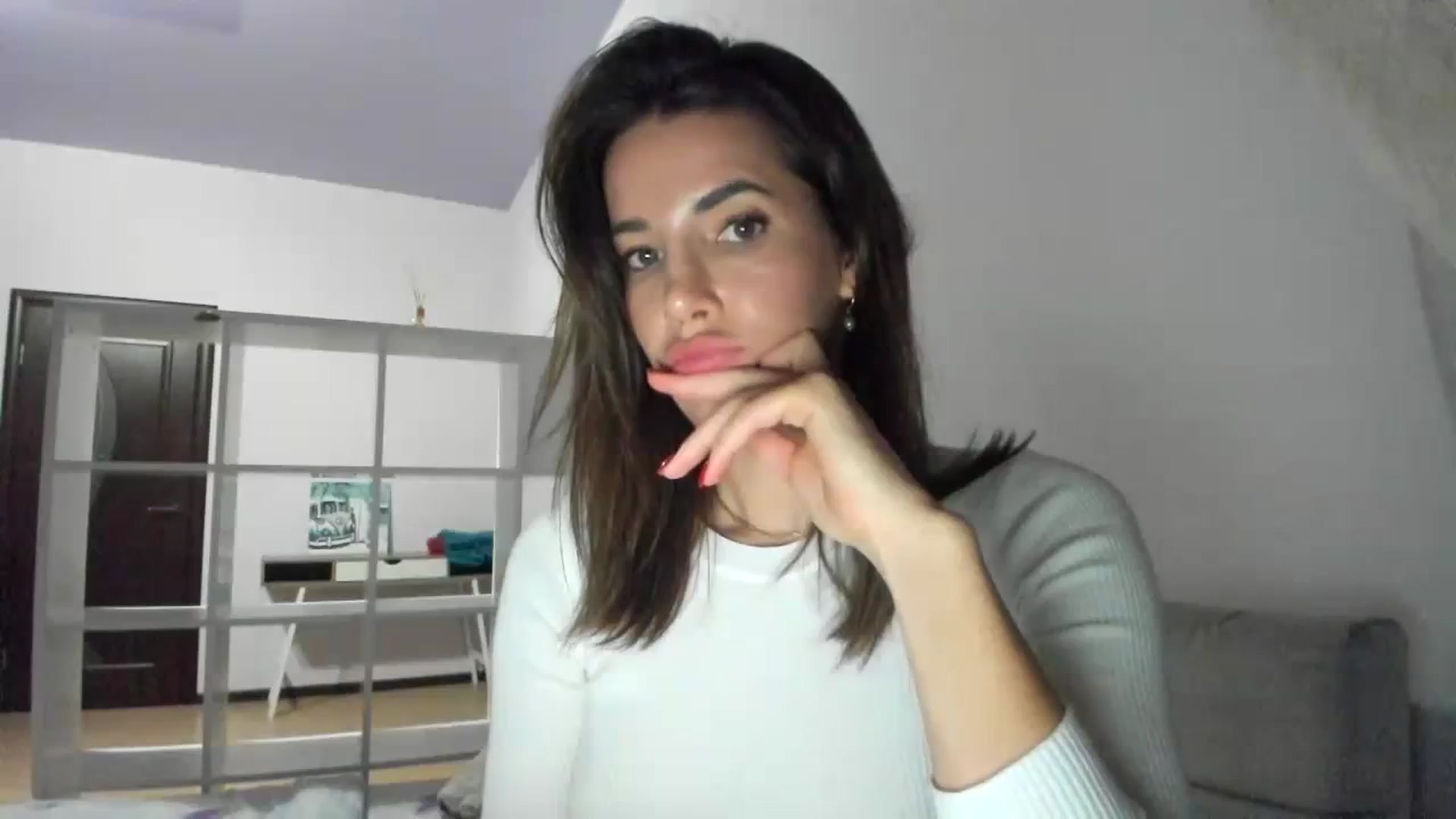 Gallery image thumbnail from EliinaGreen's myfreecams stream on, 11/13/2023, 15:24 image 1 of 20