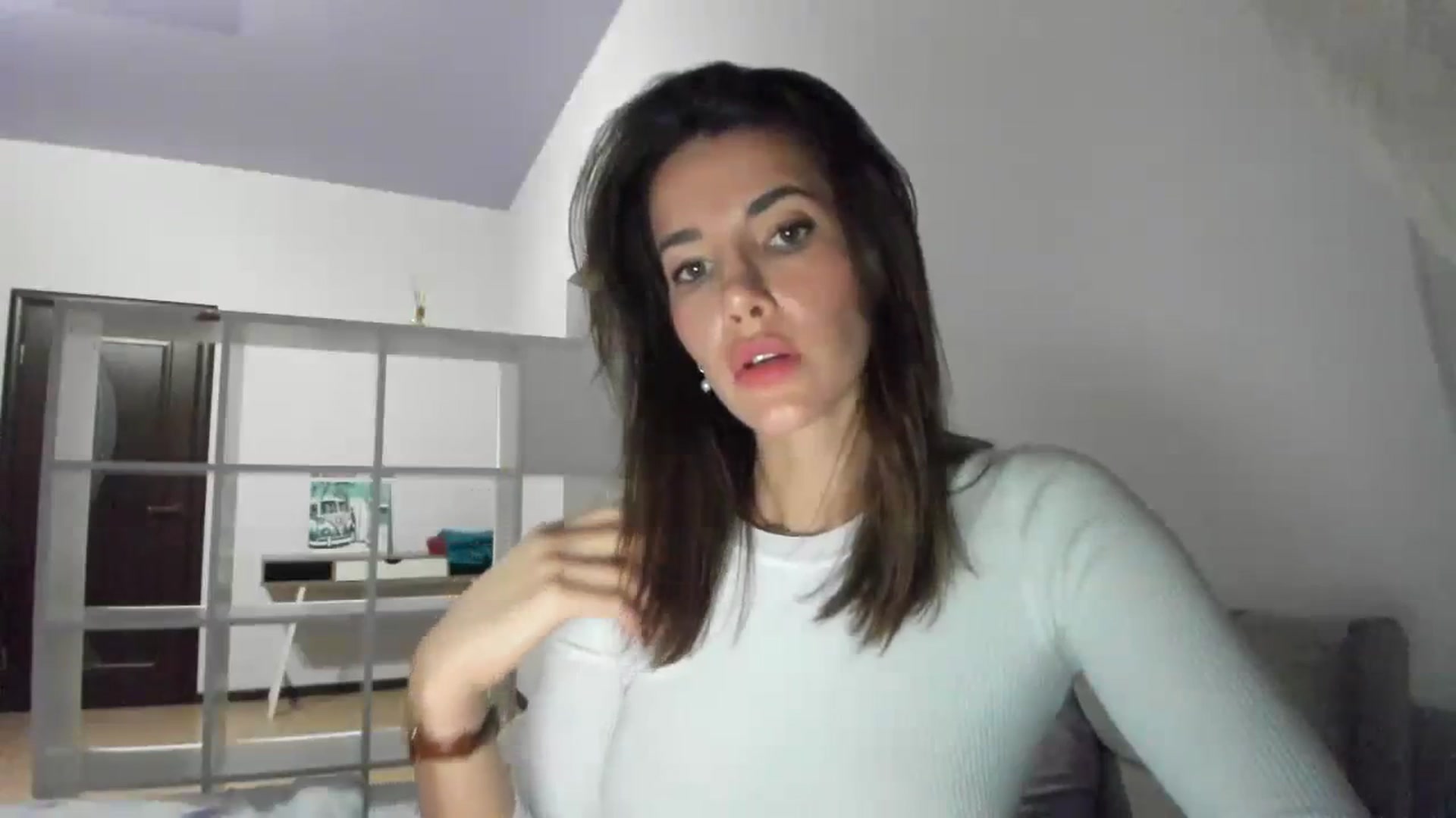 Gallery image thumbnail from EliinaGreen's myfreecams stream on, 11/13/2023, 15:24 image 4 of 20