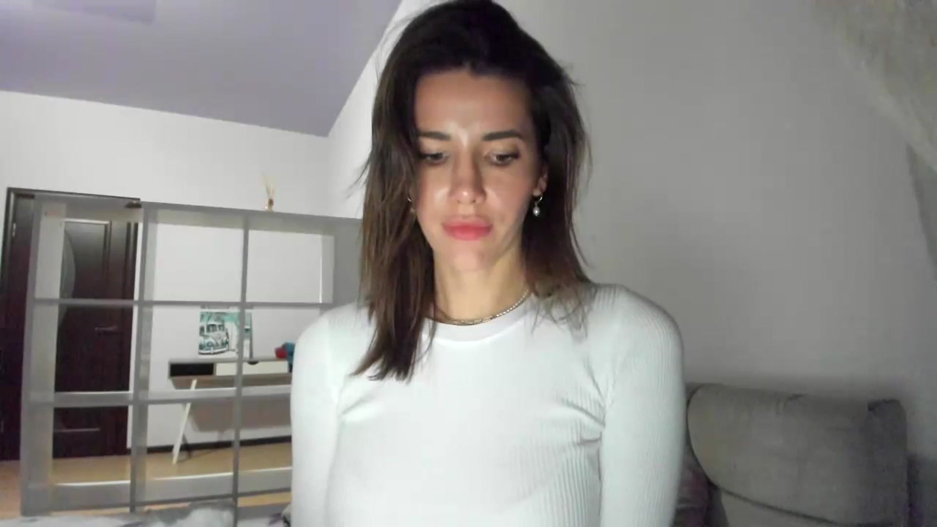 Gallery image thumbnail from EliinaGreen's myfreecams stream on, 11/13/2023, 15:24 image 15 of 20