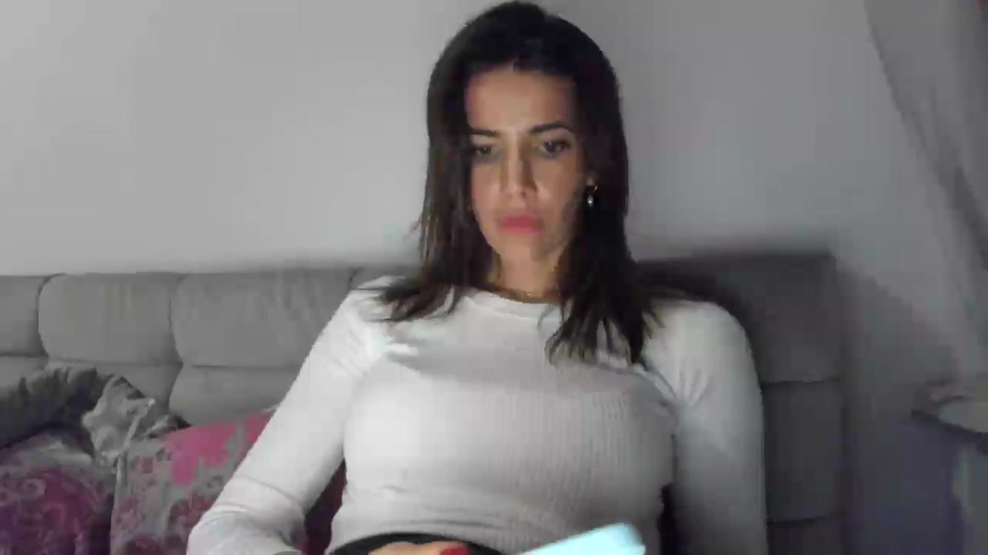 Gallery image thumbnail from EliinaGreen's myfreecams stream on, 11/13/2023, 16:05 image 19 of 20