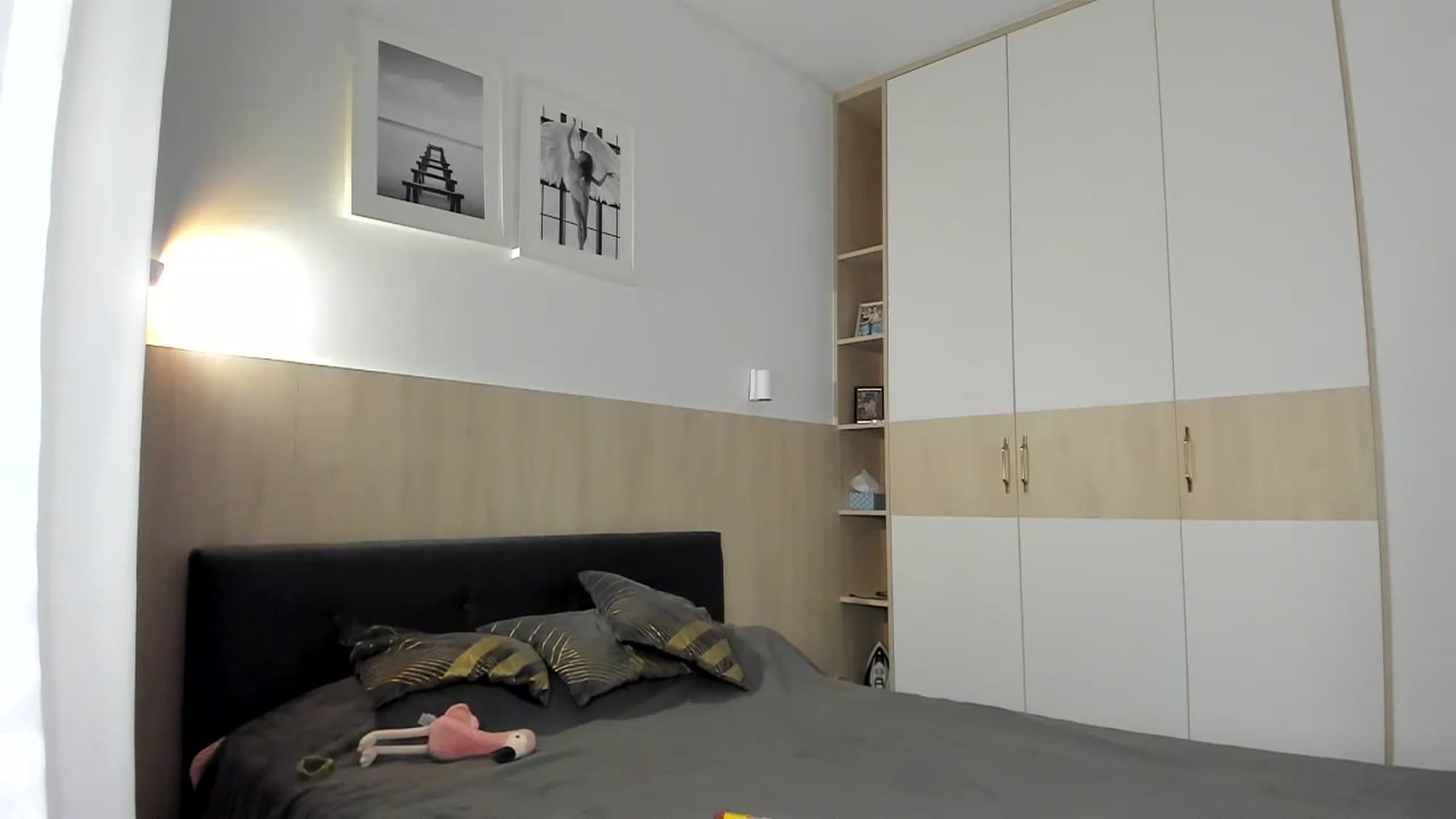 Gallery image thumbnail from EliinaGreen's myfreecams stream on, 12/04/2023, 17:12 image 9 of 20