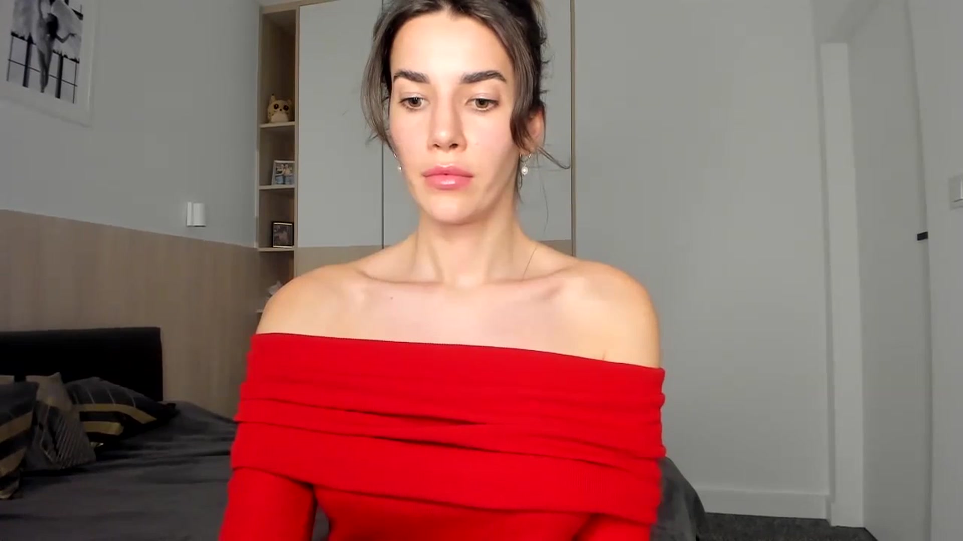 Gallery image thumbnail from EliinaGreen's myfreecams stream on, 12/19/2023, 21:47 image 8 of 20