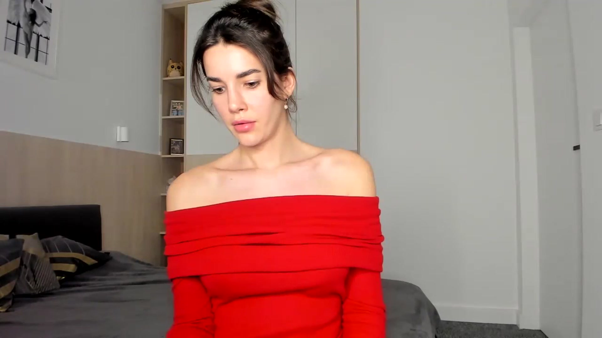 Gallery image thumbnail from EliinaGreen's myfreecams stream on, 12/19/2023, 21:47 image 5 of 20
