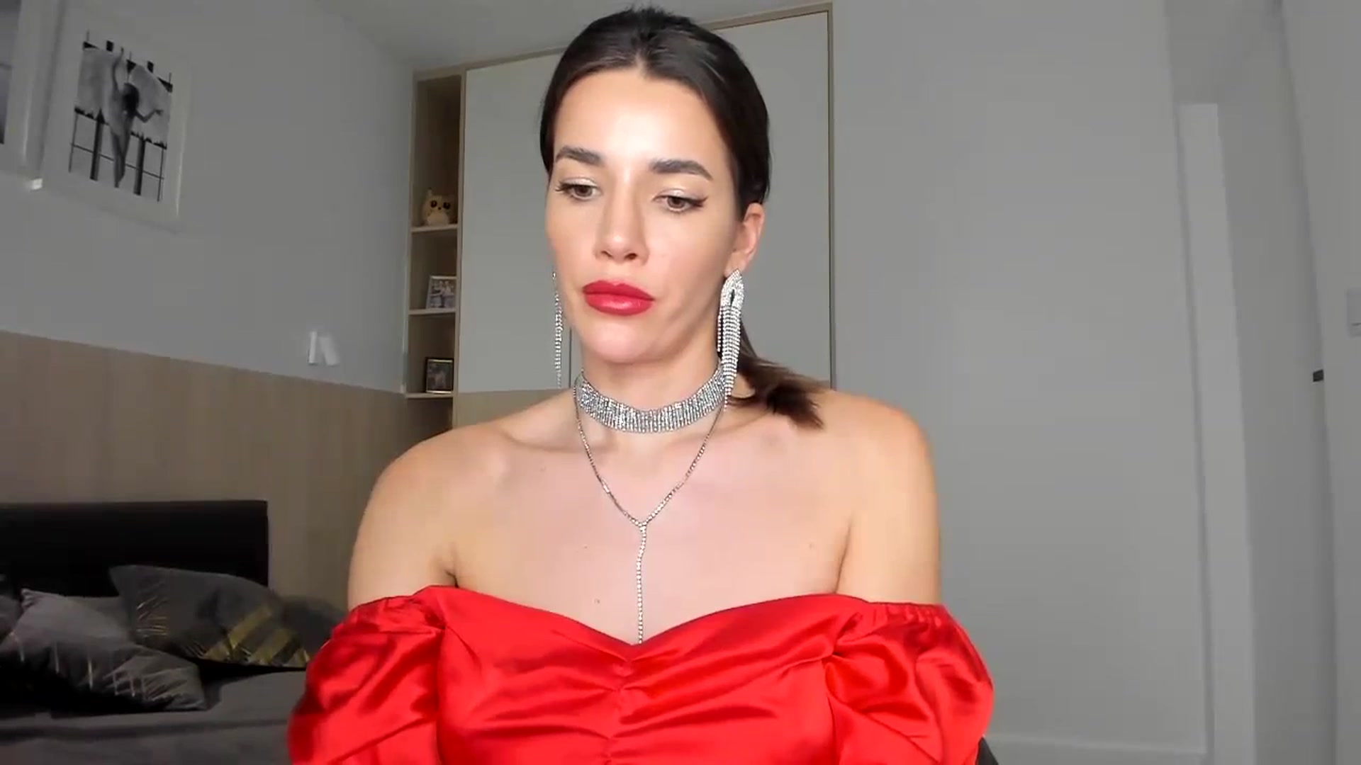Gallery image thumbnail from EliinaGreen's myfreecams stream on, 12/23/2023, 20:01 image 14 of 20