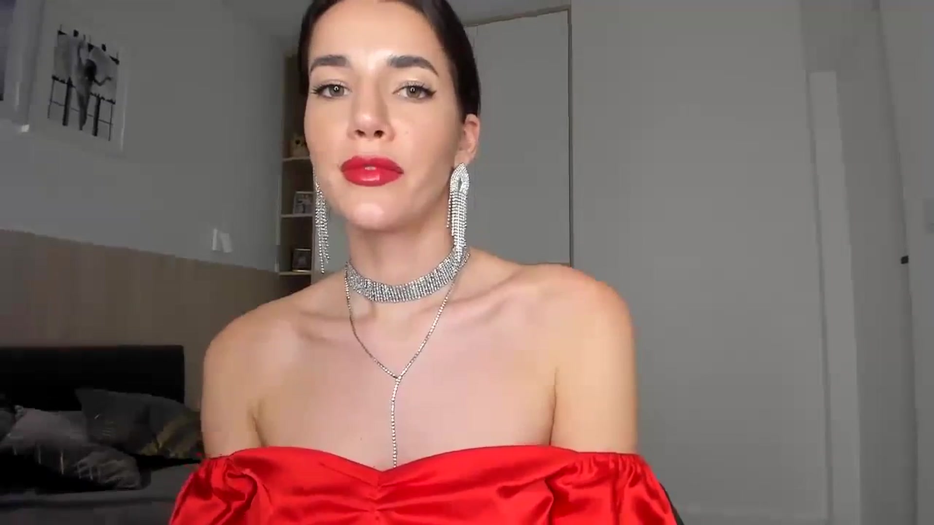 Gallery image thumbnail from EliinaGreen's myfreecams stream on, 12/23/2023, 20:01 image 16 of 20