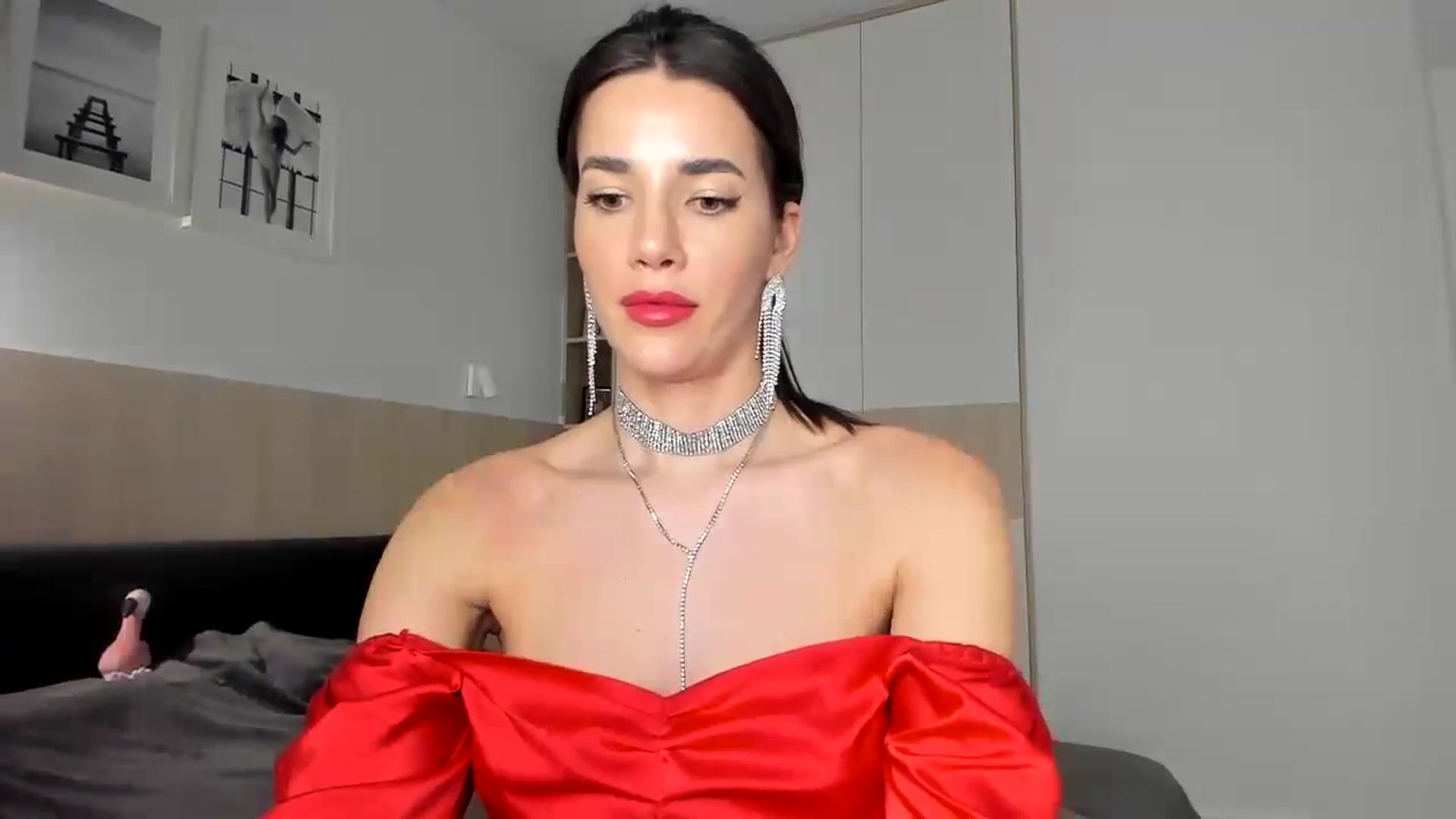 Gallery image thumbnail from EliinaGreen's myfreecams stream on, 12/23/2023, 21:23 image 14 of 20