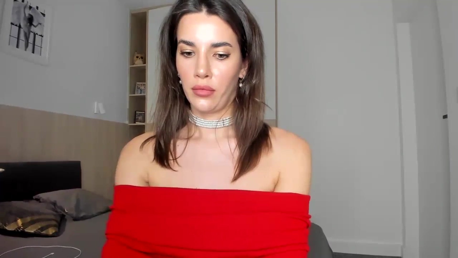 Gallery image thumbnail from EliinaGreen's myfreecams stream on, 12/24/2023, 15:08 image 17 of 20
