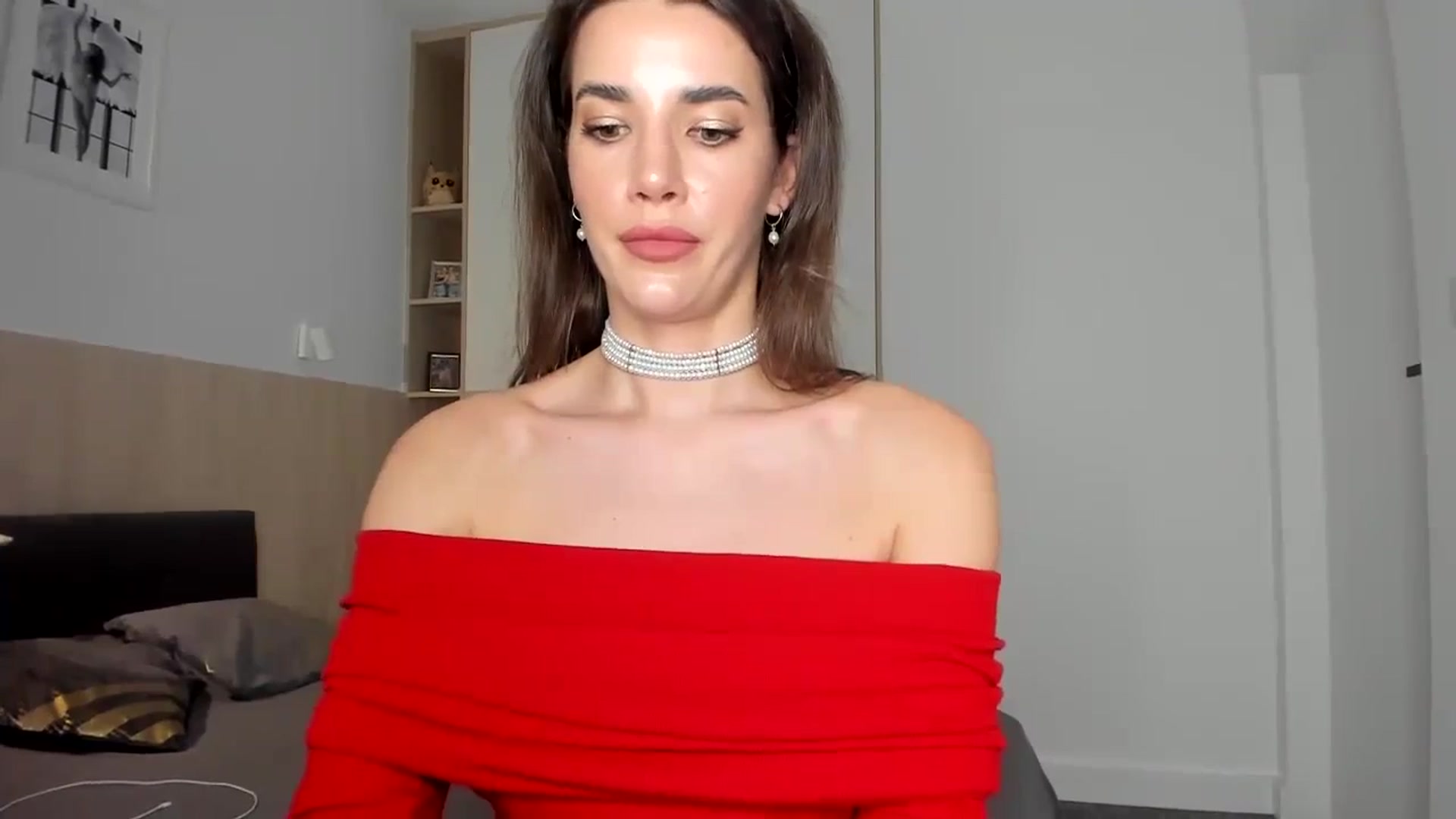 Gallery image thumbnail from EliinaGreen's myfreecams stream on, 12/24/2023, 15:08 image 8 of 20