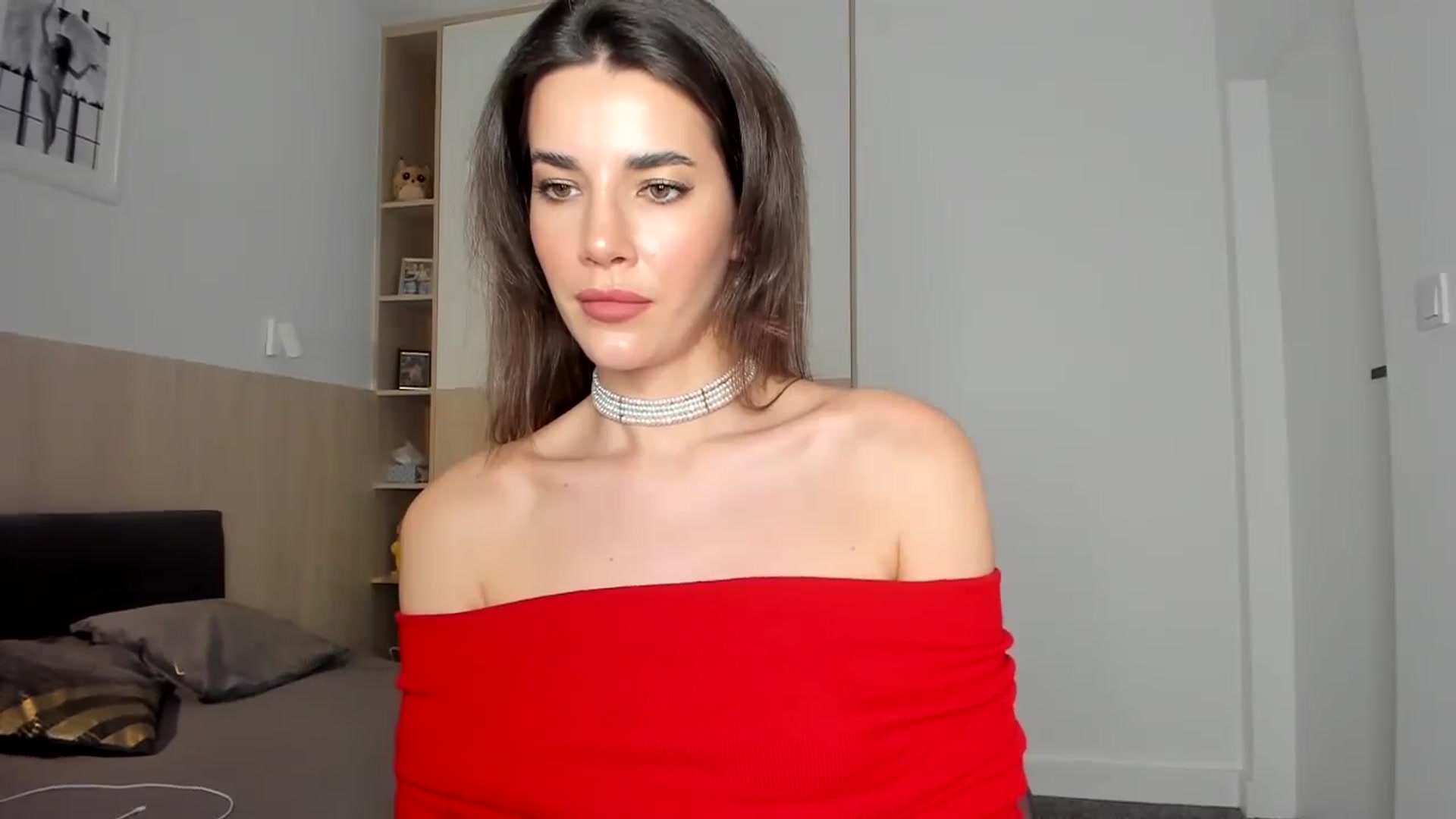 Gallery image thumbnail from EliinaGreen's myfreecams stream on, 12/24/2023, 15:08 image 5 of 20