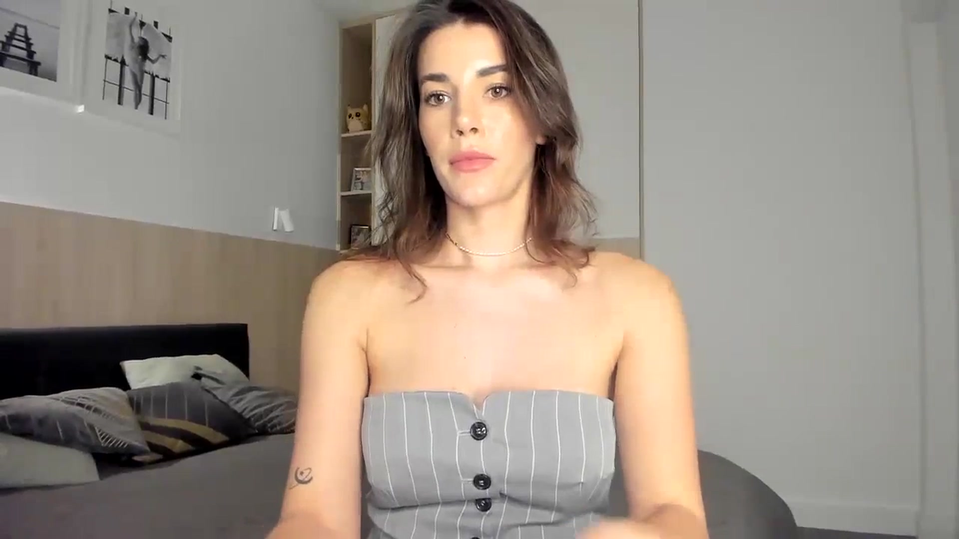 Gallery image thumbnail from EliinaGreen's myfreecams stream on, 01/30/2024, 16:51 image 7 of 20