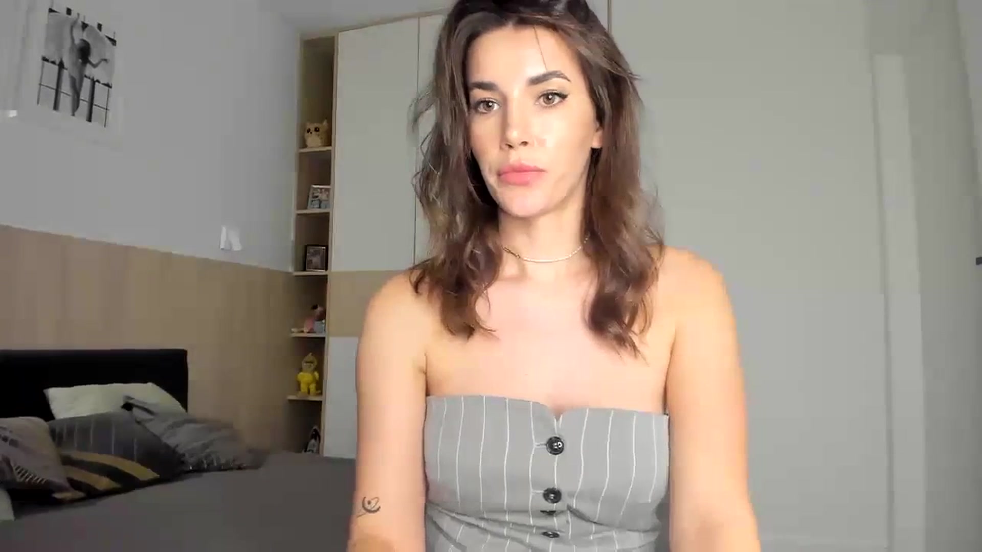 Gallery image thumbnail from EliinaGreen's myfreecams stream on, 01/30/2024, 18:34 image 19 of 20