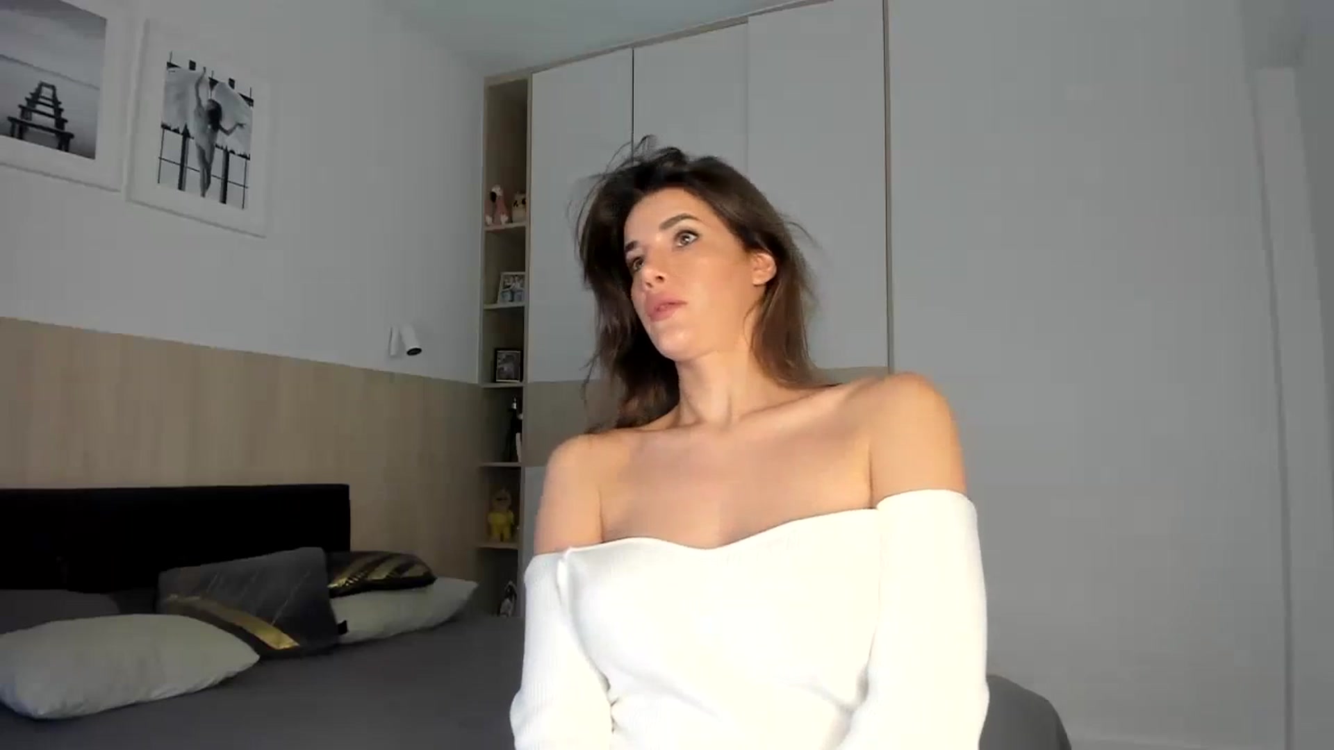 Gallery image thumbnail from EliinaGreen's myfreecams stream on, 02/01/2024, 12:30 image 10 of 20
