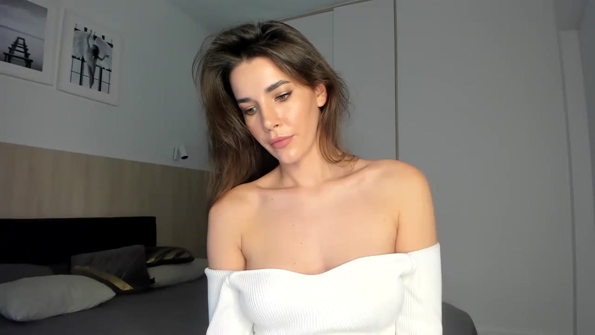 Gallery image thumbnail from EliinaGreen's myfreecams stream on, 02/01/2024, 12:30 image 7 of 20