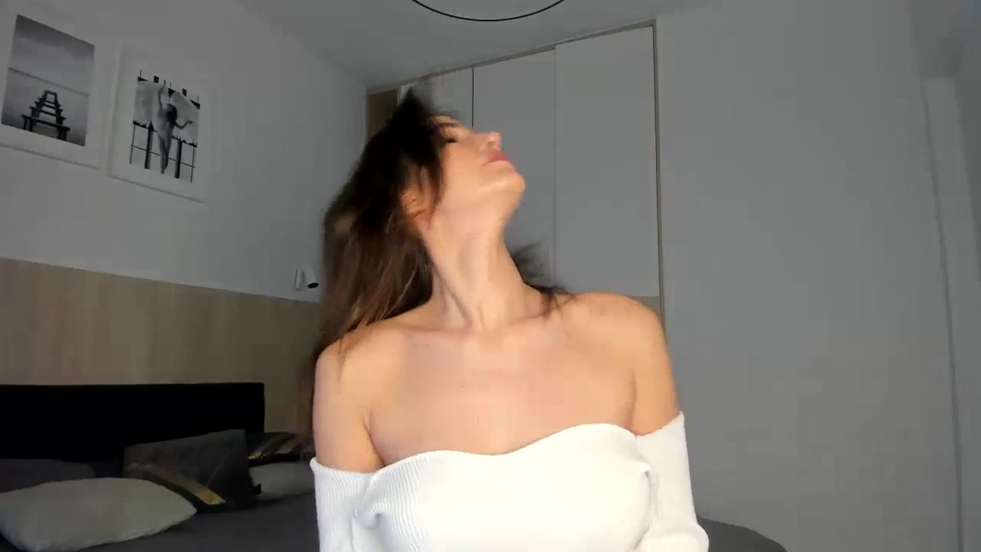 Gallery image thumbnail from EliinaGreen's myfreecams stream on, 02/01/2024, 12:30 image 3 of 20