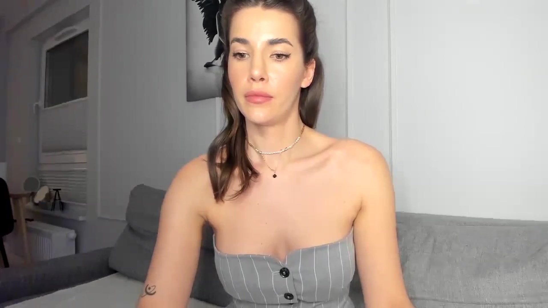 Gallery image thumbnail from EliinaGreen's myfreecams stream on, 02/04/2024, 17:21 image 13 of 20