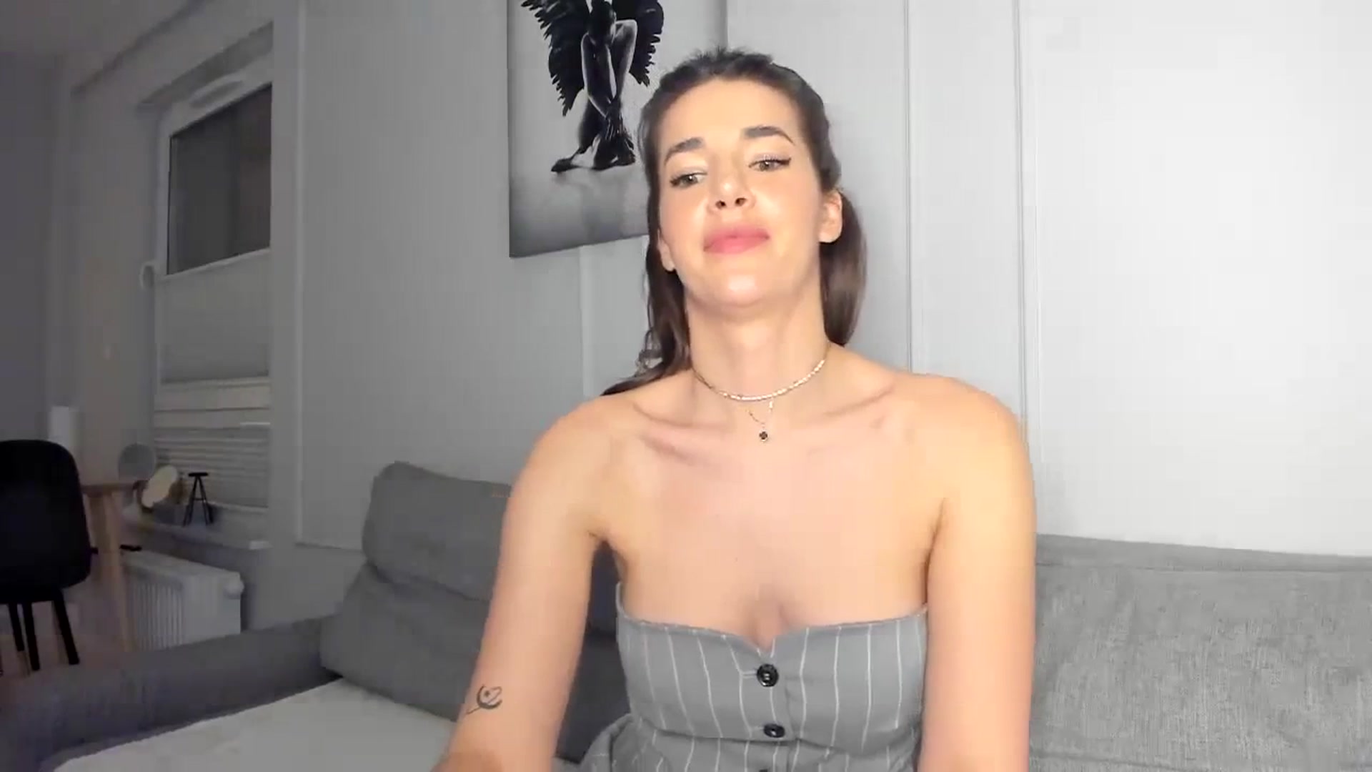 Gallery image thumbnail from EliinaGreen's myfreecams stream on, 02/04/2024, 17:21 image 20 of 20