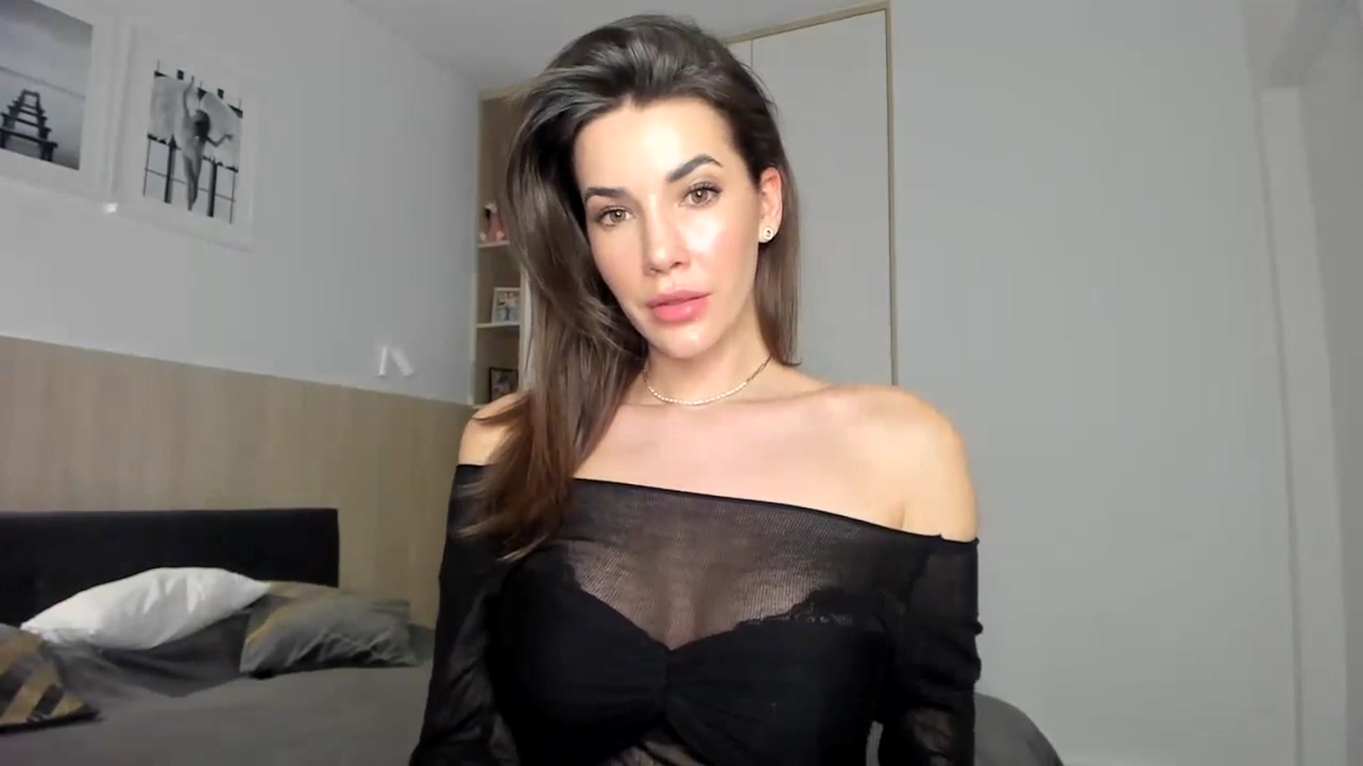 Gallery image thumbnail from EliinaGreen's myfreecams stream on, 03/06/2024, 20:44 image 3 of 20