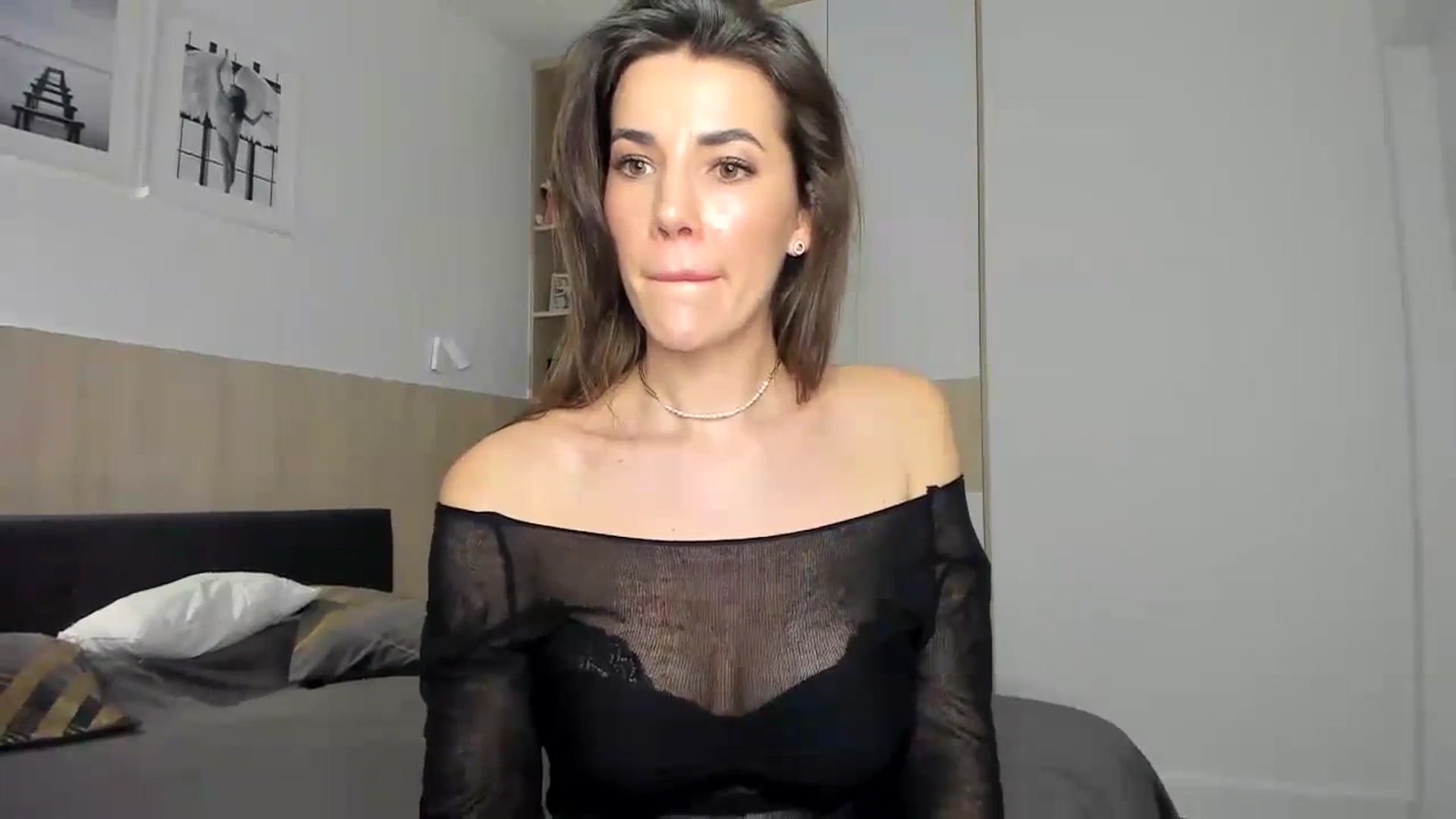 Gallery image thumbnail from EliinaGreen's myfreecams stream on, 03/06/2024, 21:18 image 19 of 20