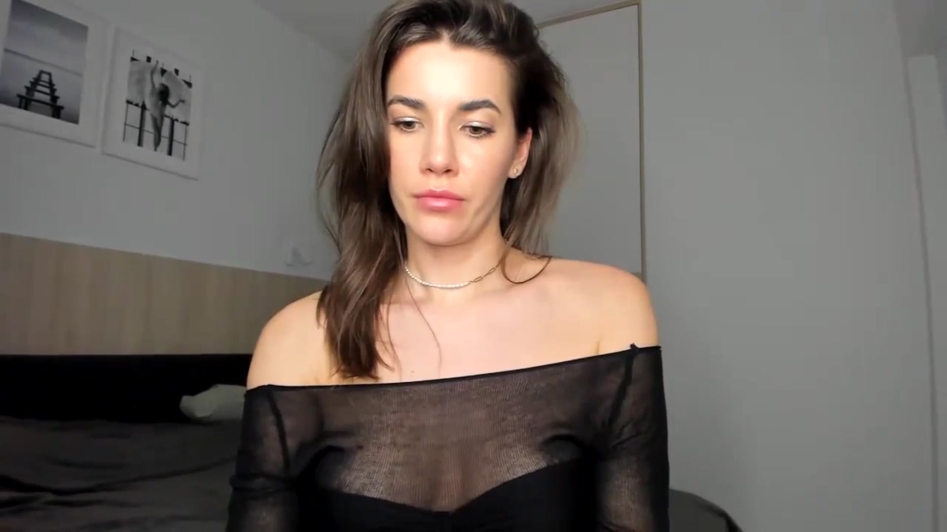 Gallery image thumbnail from EliinaGreen's myfreecams stream on, 03/14/2024, 22:29 image 19 of 20