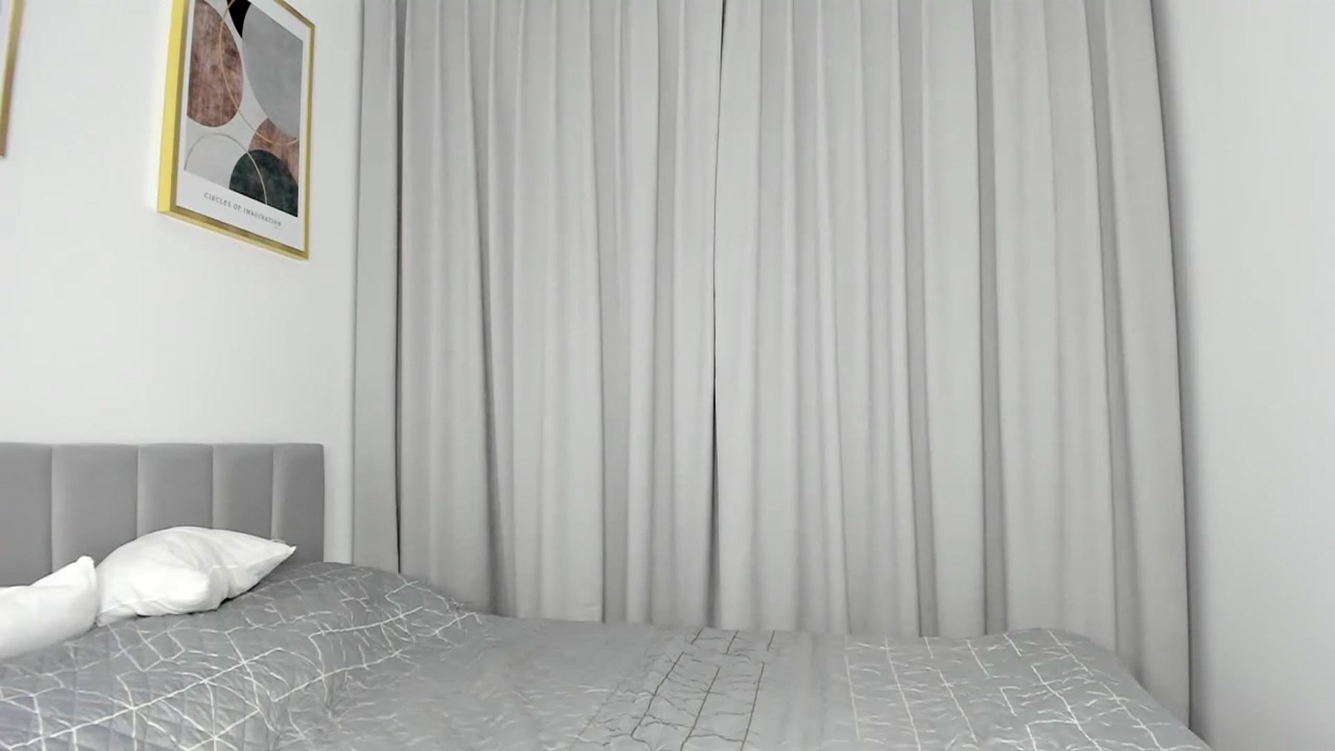 Gallery image thumbnail from EliinaGreen's myfreecams stream on, 04/04/2024, 18:38 image 15 of 20