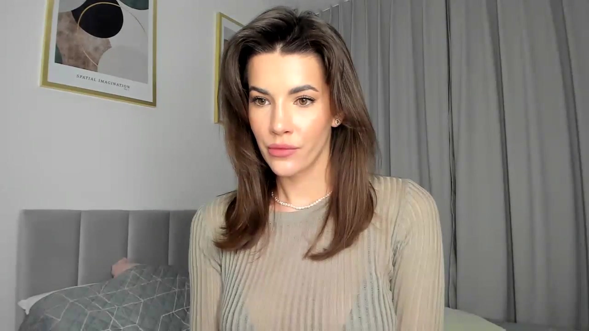 Gallery image thumbnail from EliinaGreen's myfreecams stream on, 04/23/2024, 17:59 image 10 of 20
