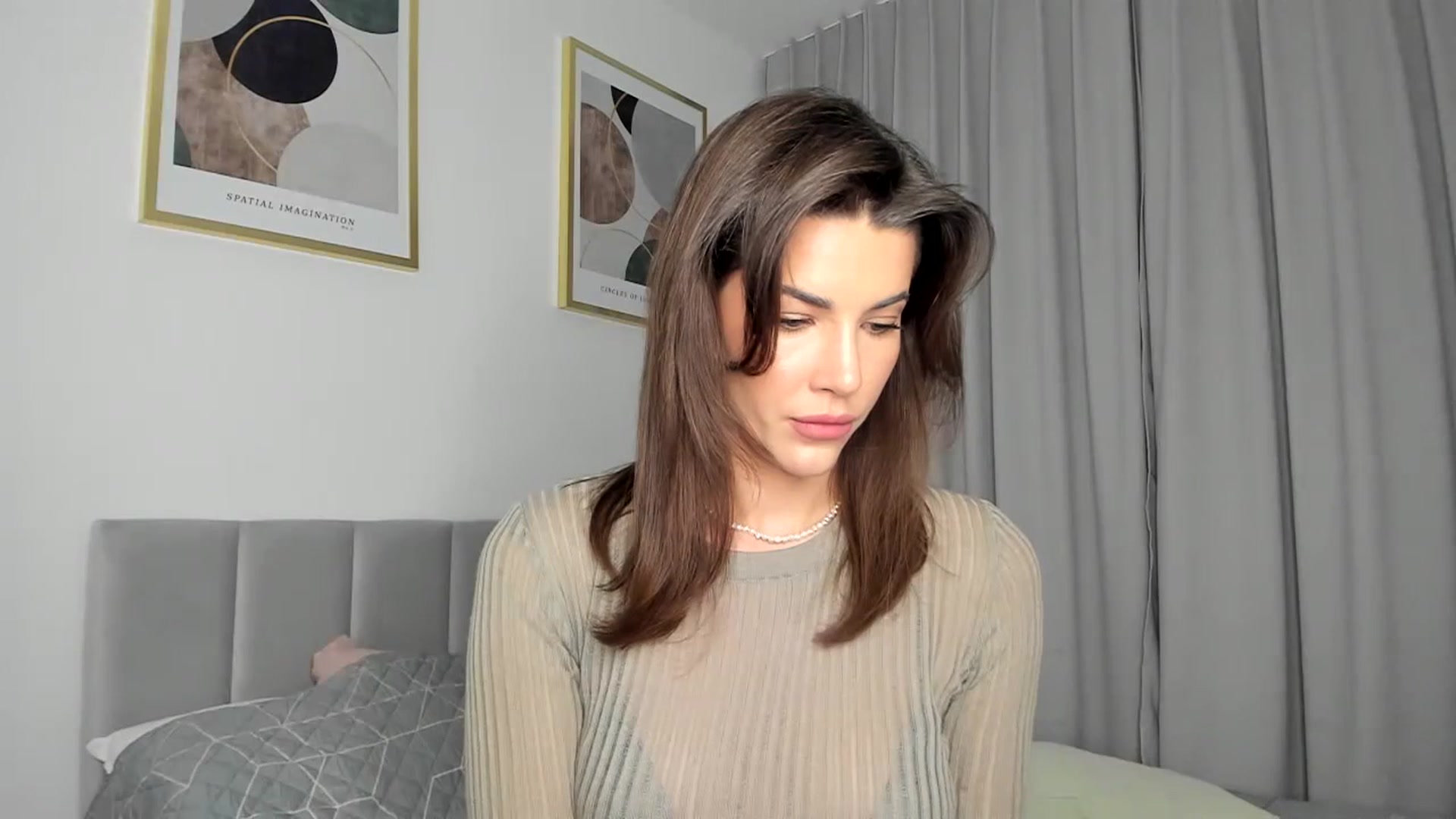 Gallery image thumbnail from EliinaGreen's myfreecams stream on, 04/23/2024, 17:59 image 17 of 20