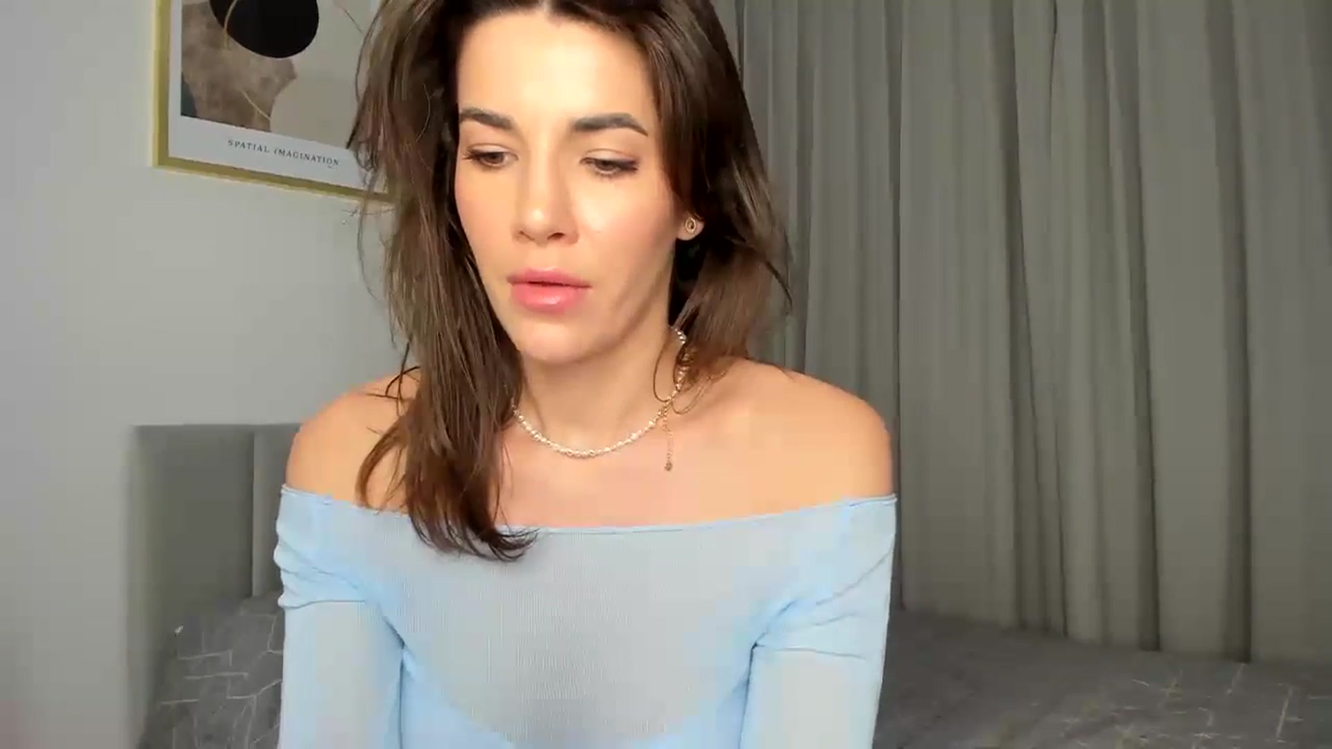 Gallery image thumbnail from EliinaGreen's myfreecams stream on, 04/25/2024, 18:34 image 18 of 20