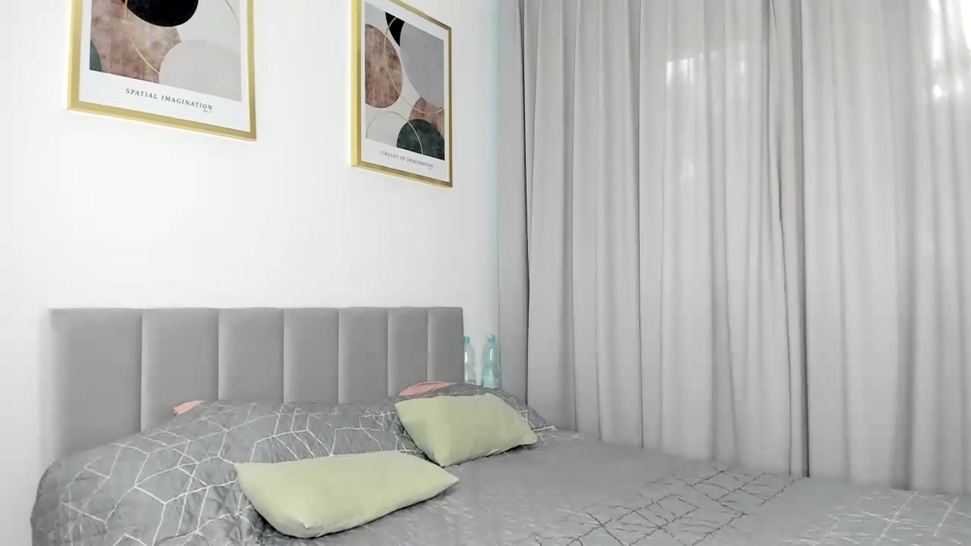 Gallery image thumbnail from EliinaGreen's myfreecams stream on, 04/27/2024, 17:24 image 2 of 20