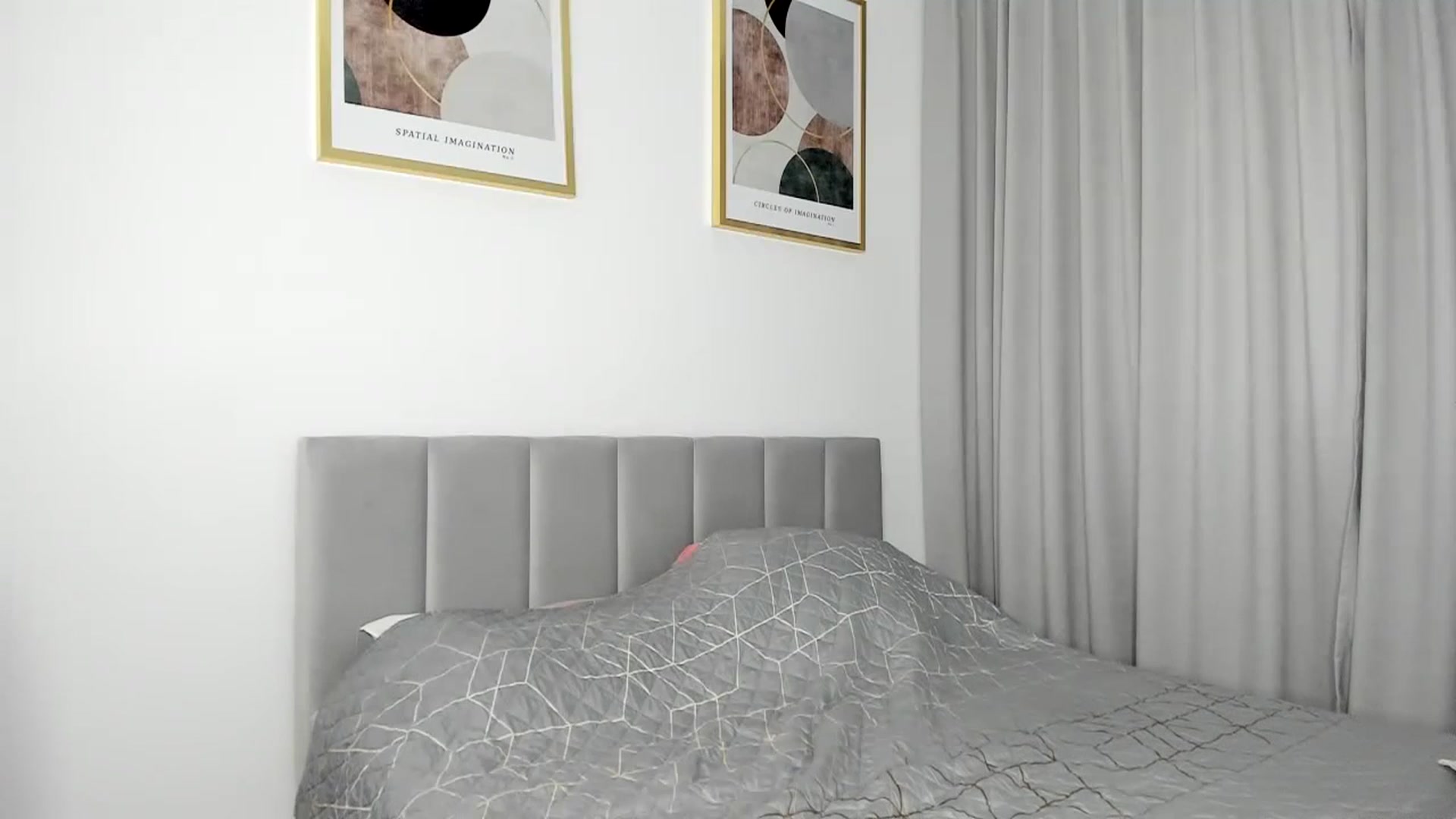 Gallery image thumbnail from EliinaGreen's myfreecams stream on, 05/04/2024, 16:51 image 17 of 20