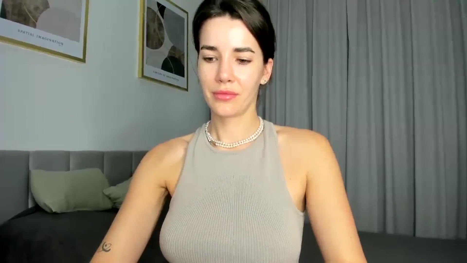 Gallery image thumbnail from EliinaGreen's myfreecams stream on, 07/12/2024, 16:58 image 20 of 20