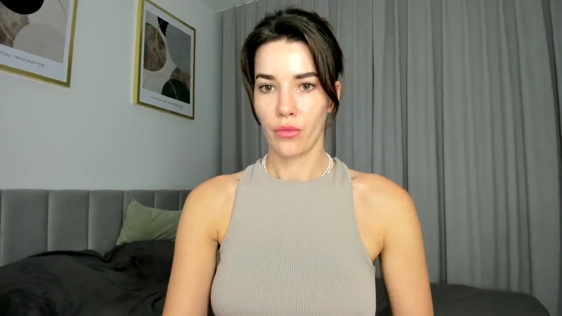 Gallery image thumbnail from EliinaGreen's myfreecams stream on, 07/12/2024, 18:10 image 19 of 20