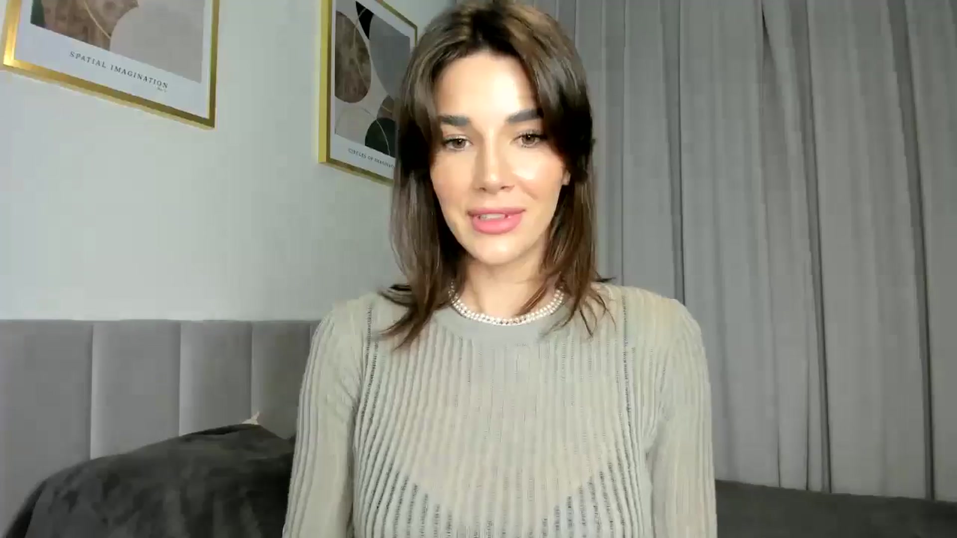 Gallery image thumbnail from EliinaGreen's myfreecams stream on, 07/25/2024, 20:58 image 4 of 20