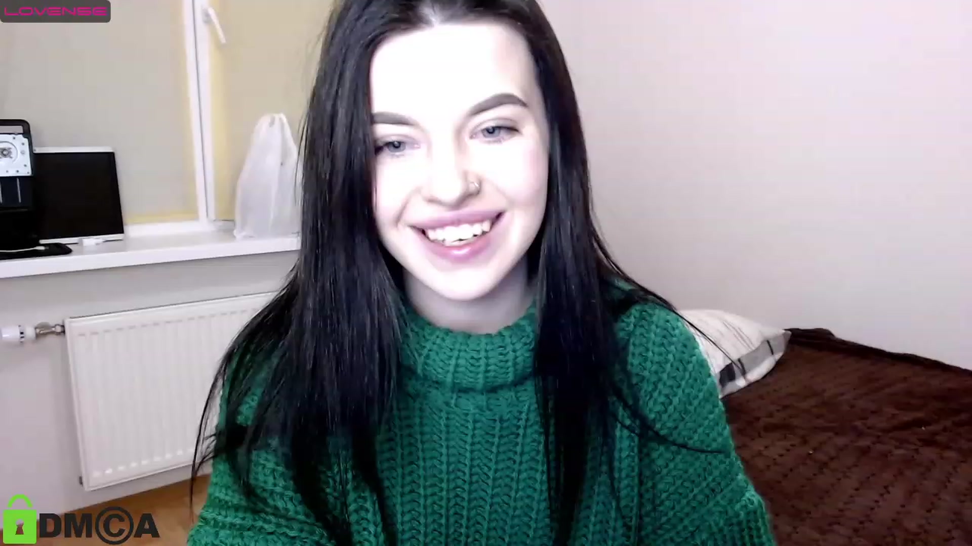 Gallery image thumbnail from Eliiz_Sweet_'s myfreecams stream on, 11/27/2022, 14:48 image 7 of 20