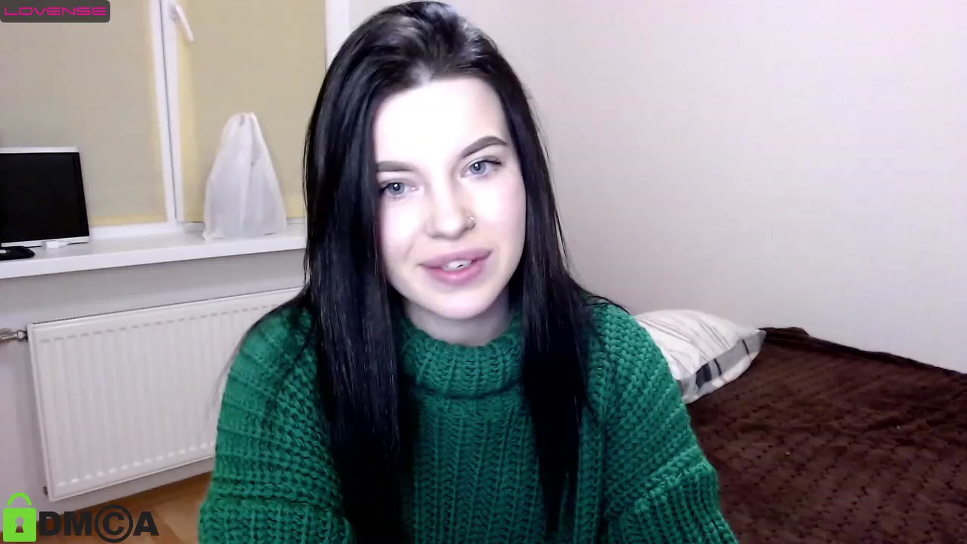 Gallery image thumbnail from Eliiz_Sweet_'s myfreecams stream on, 11/27/2022, 14:48 image 17 of 20