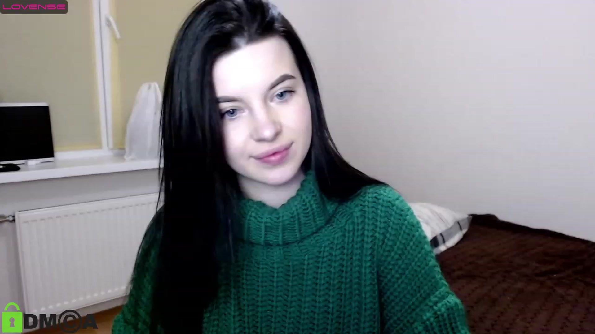 Gallery image thumbnail from Eliiz_Sweet_'s myfreecams stream on, 11/27/2022, 16:14 image 6 of 20