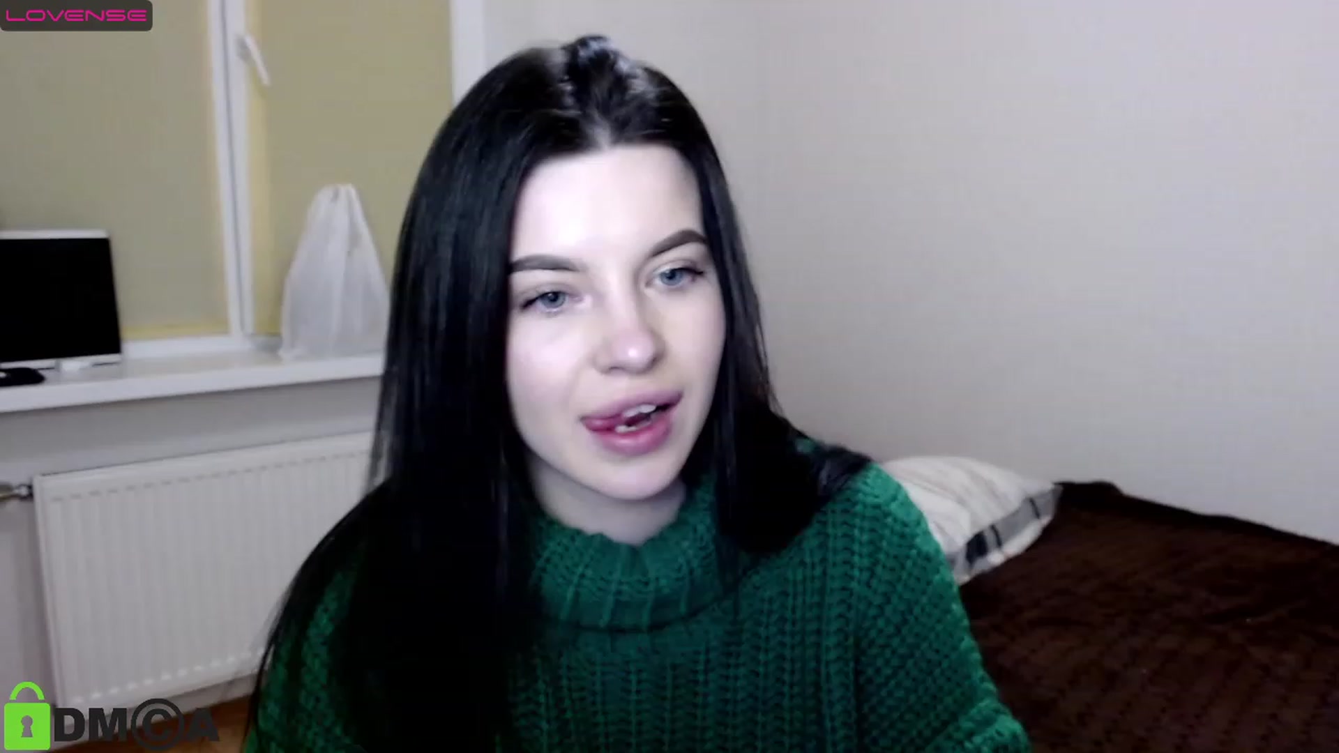 Gallery image thumbnail from Eliiz_Sweet_'s myfreecams stream on, 11/27/2022, 16:14 image 16 of 20