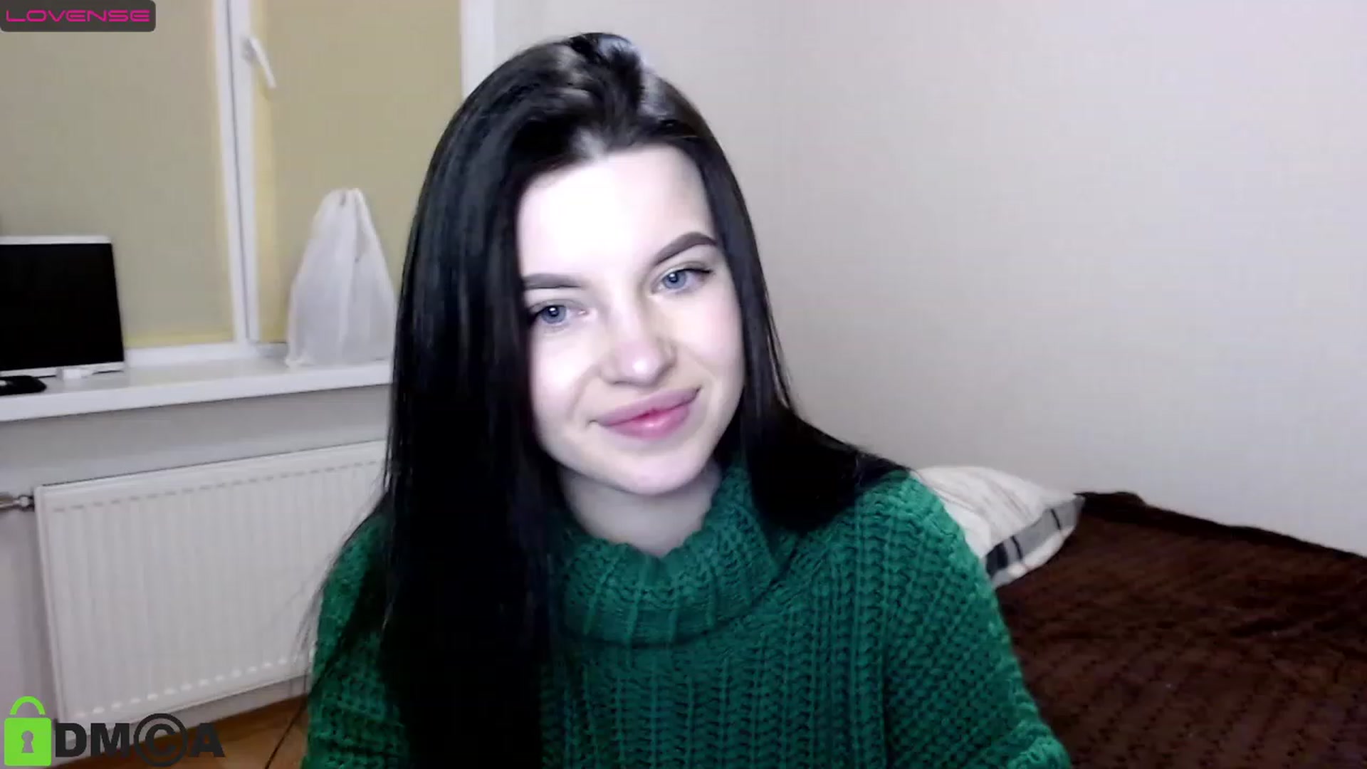 Gallery image thumbnail from Eliiz_Sweet_'s myfreecams stream on, 11/27/2022, 16:14 image 3 of 20