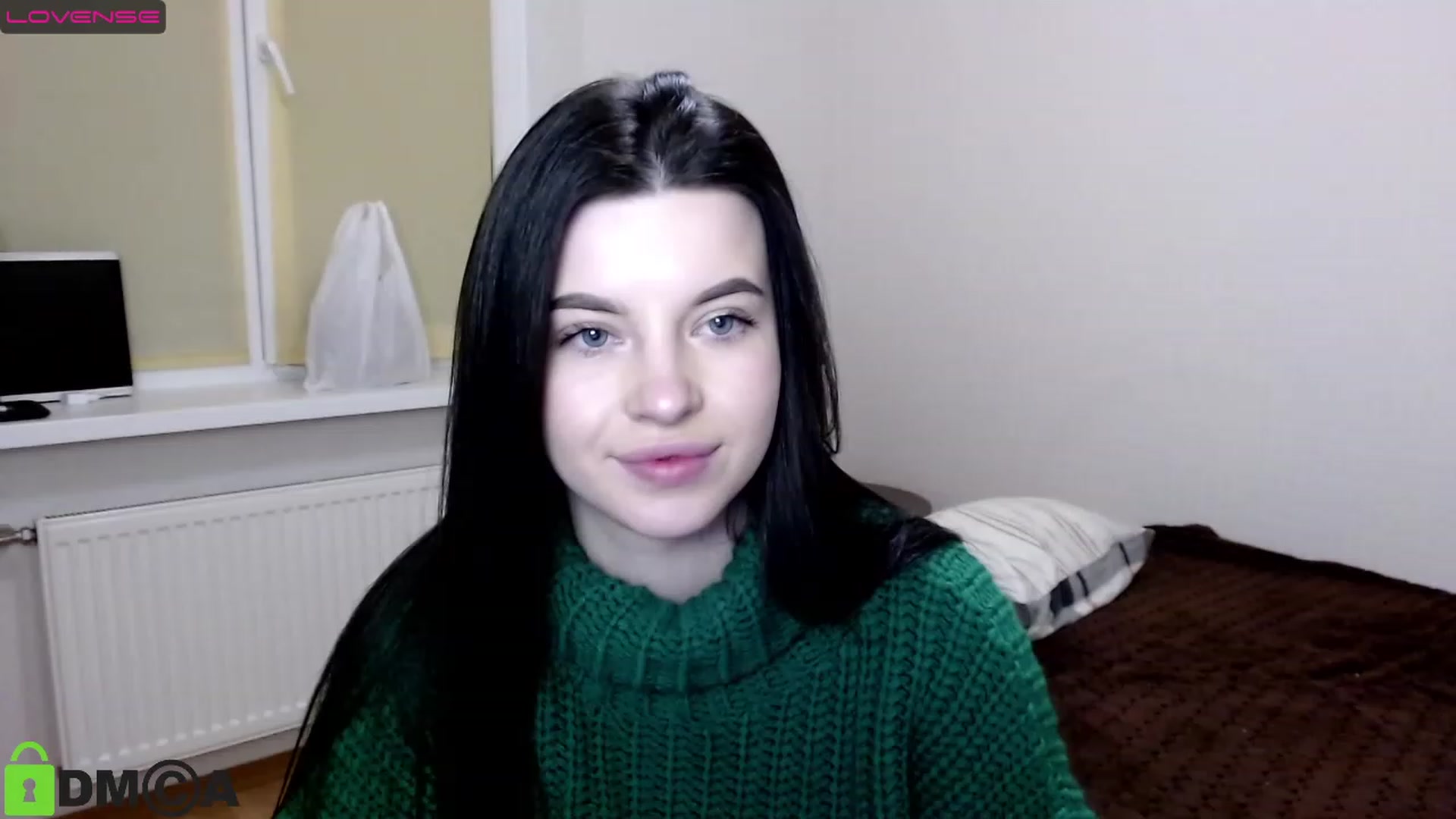 Gallery image thumbnail from Eliiz_Sweet_'s myfreecams stream on, 11/27/2022, 16:14 image 14 of 20