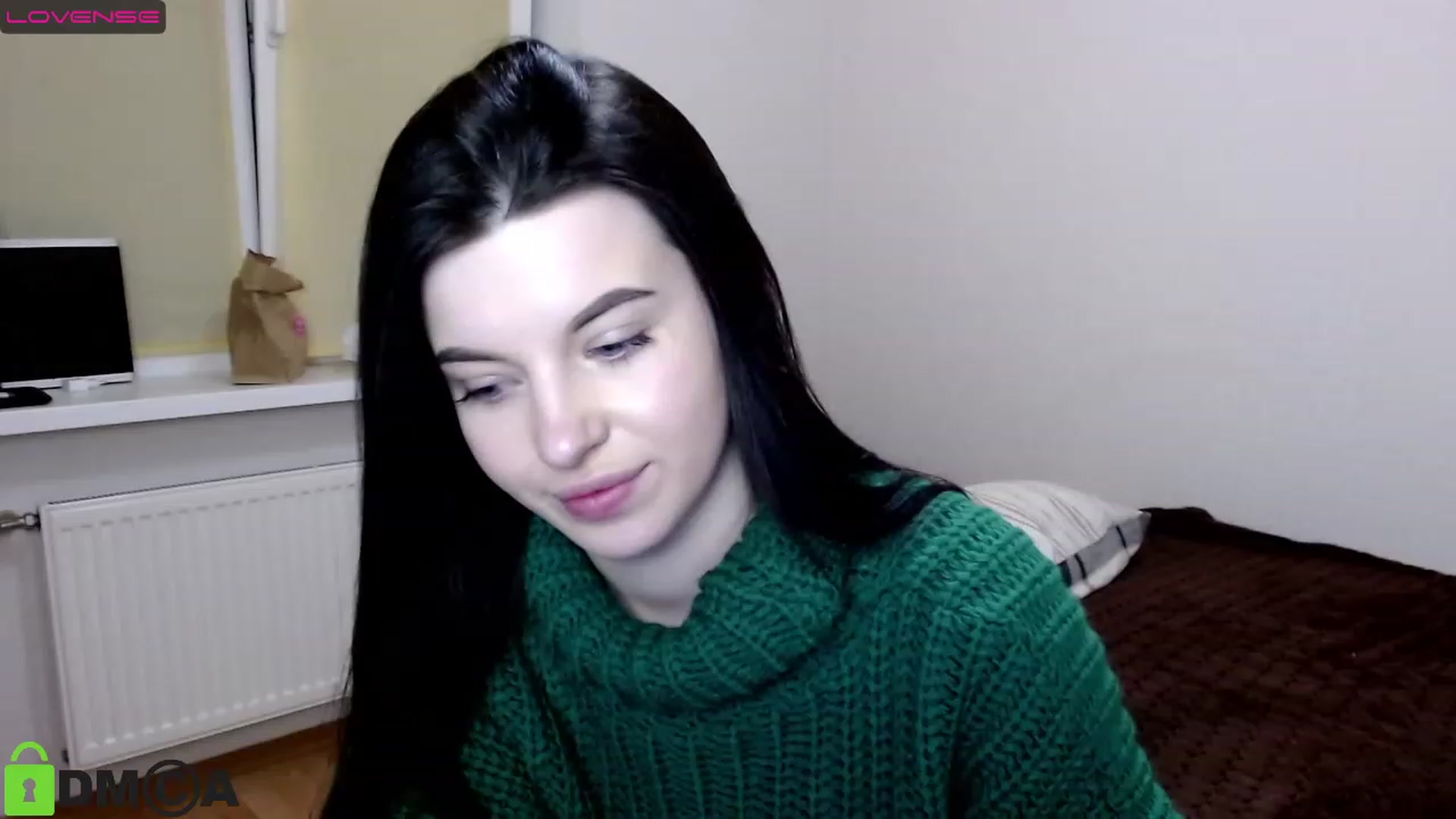 Gallery image thumbnail from Eliiz_Sweet_'s myfreecams stream on, 11/27/2022, 17:17 image 10 of 20