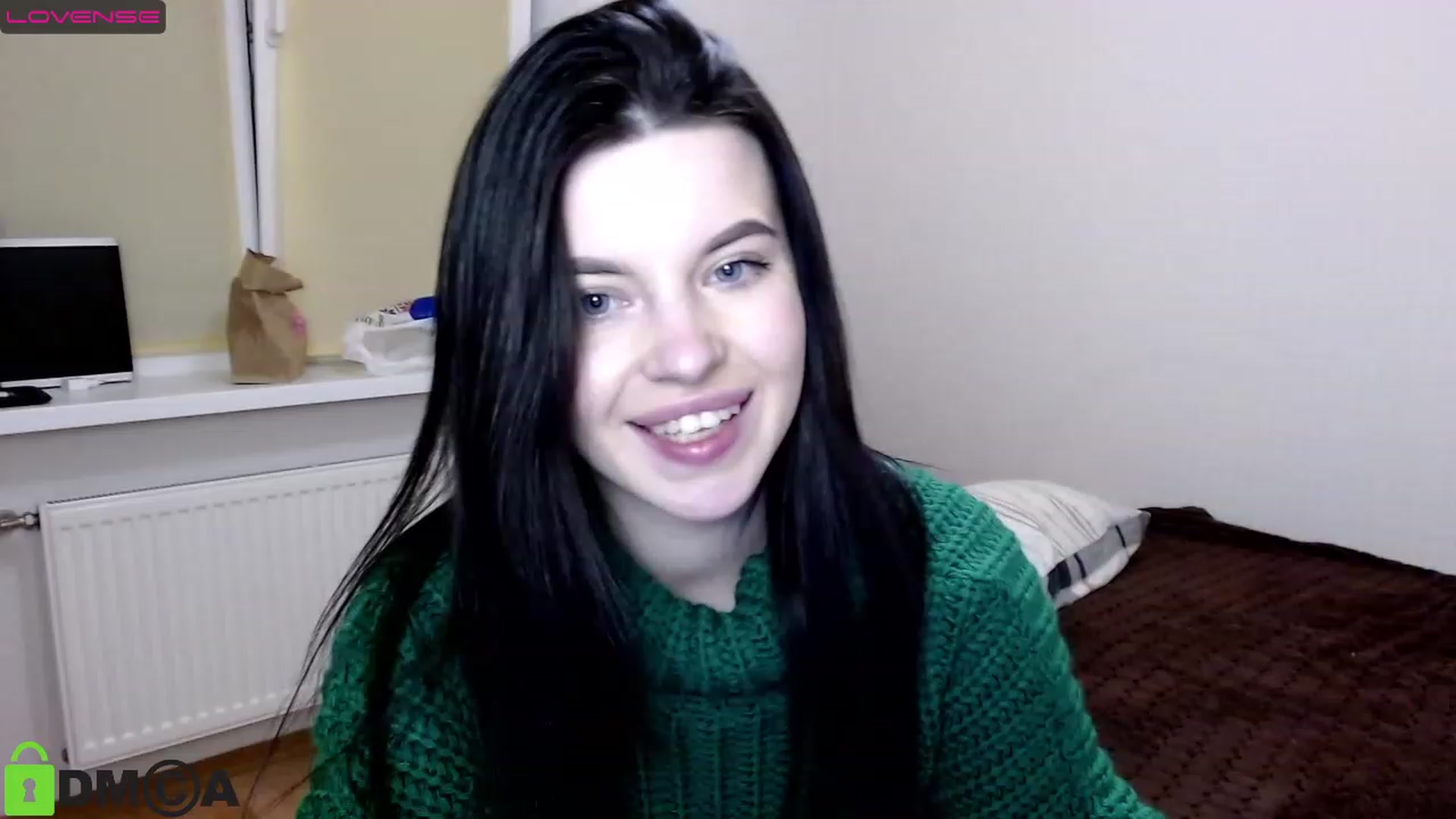 Gallery image thumbnail from Eliiz_Sweet_'s myfreecams stream on, 11/27/2022, 17:17 image 4 of 20