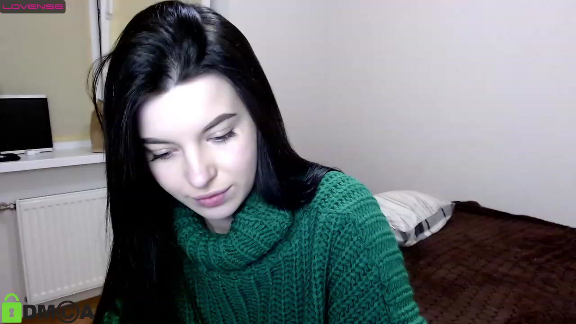 Gallery image thumbnail from Eliiz_Sweet_'s myfreecams stream on, 11/27/2022, 17:17 image 15 of 20