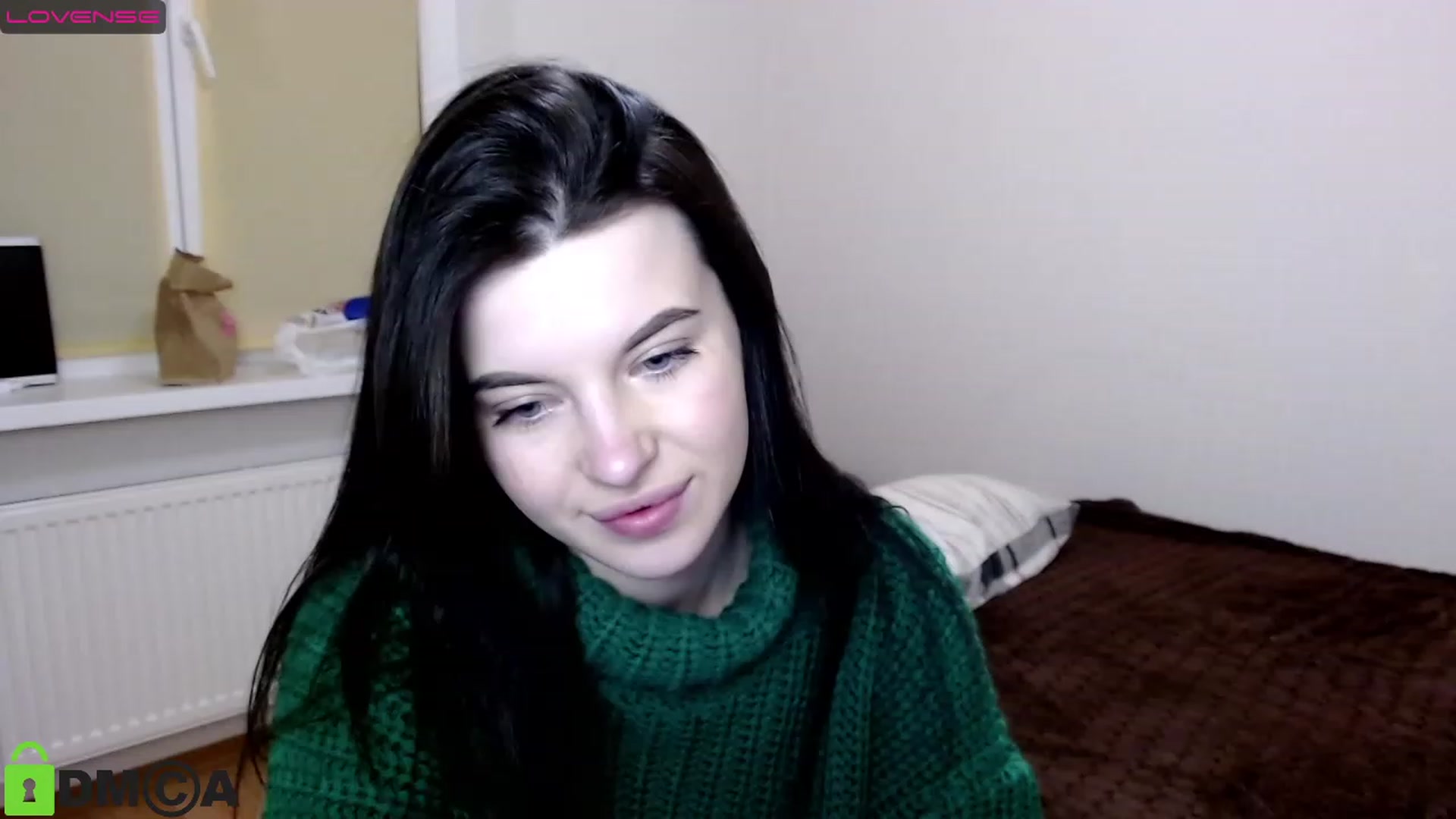 Gallery image thumbnail from Eliiz_Sweet_'s myfreecams stream on, 11/27/2022, 18:35 image 18 of 20