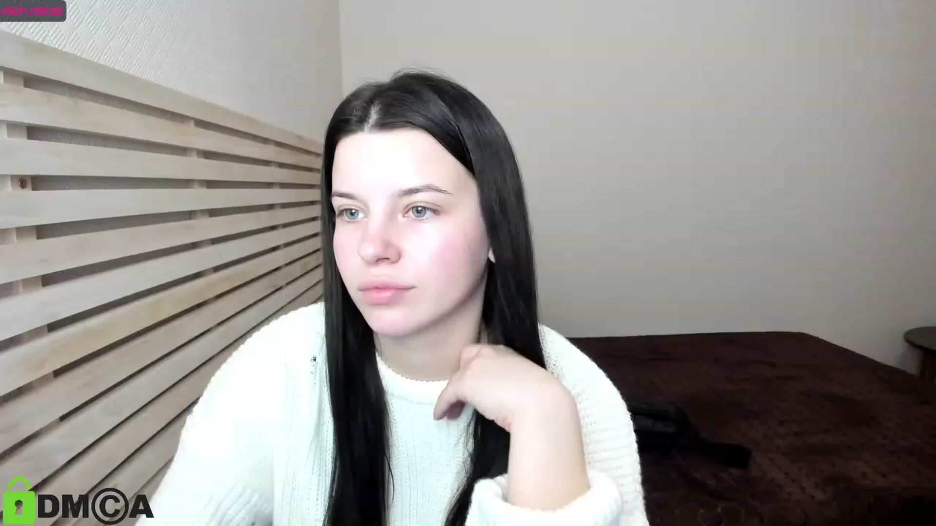 Gallery image thumbnail from Eliiz_Sweet_'s myfreecams stream on, 11/28/2022, 16:07 image 14 of 20