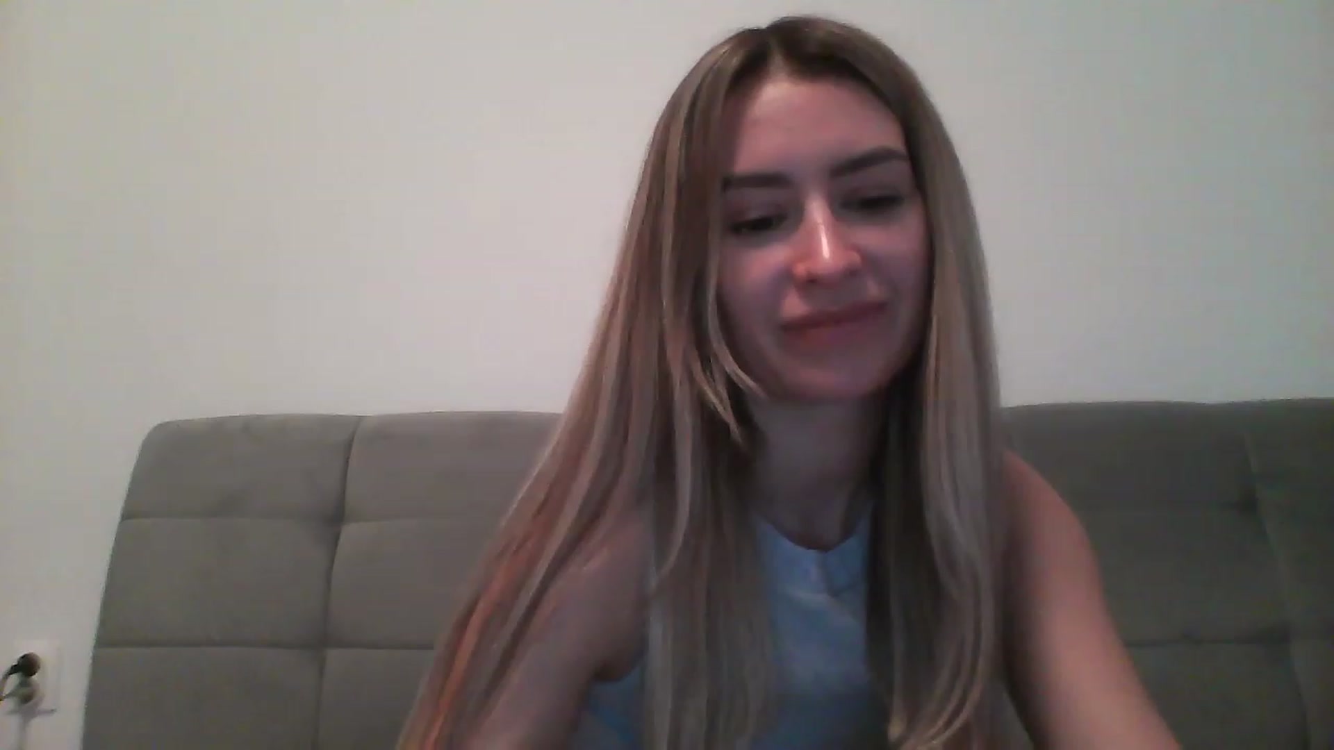 Gallery image thumbnail from Elin39's myfreecams stream on, 04/05/2023, 15:34 image 13 of 20
